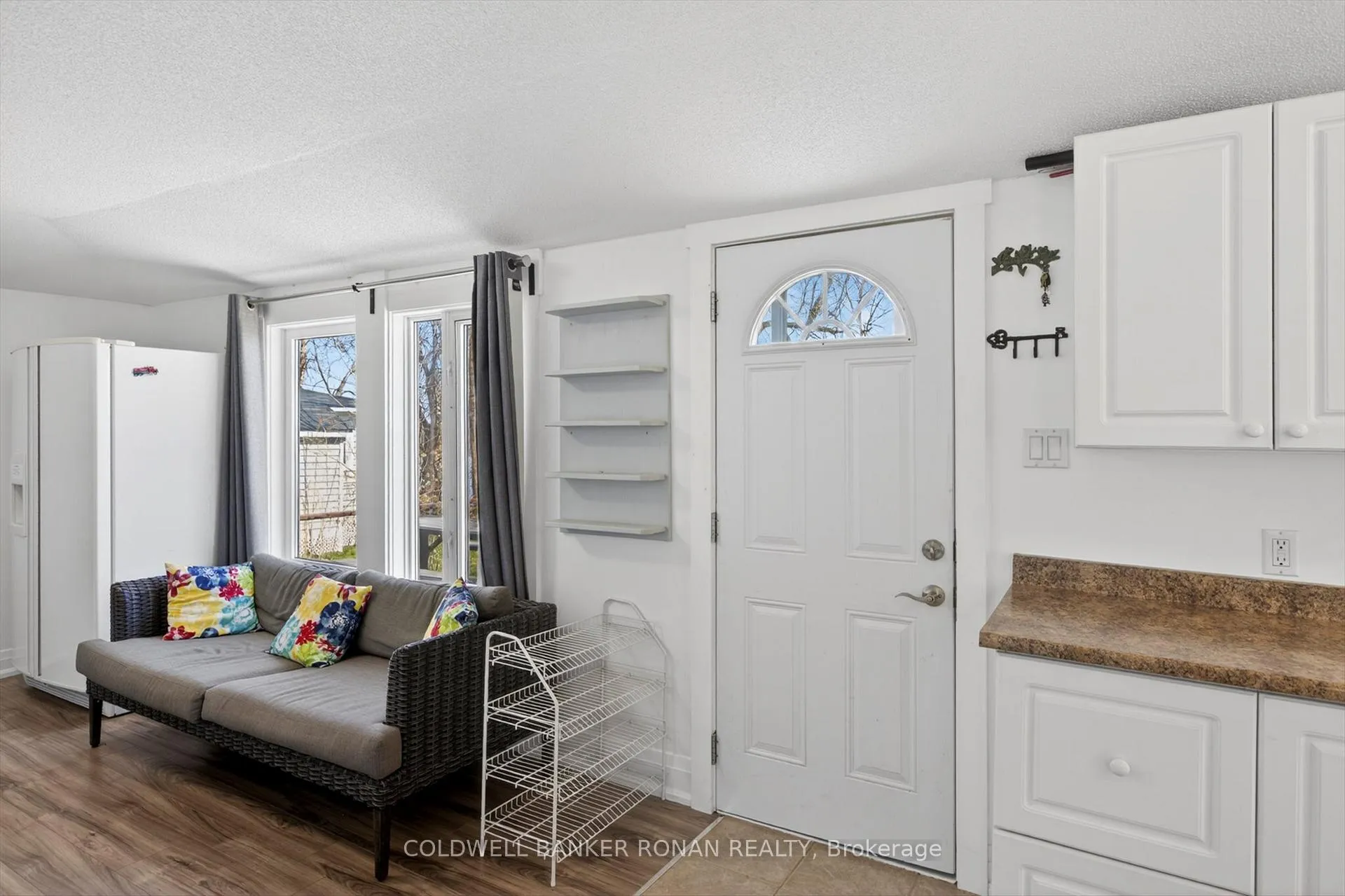 Photo 7 of 1853 Youngs Point Road, Selwyn — HOMEH