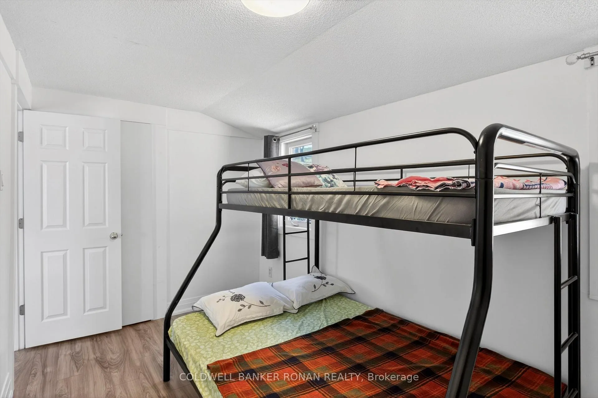 Photo 27 of 1853 Youngs Point Road, Selwyn — HOMEH