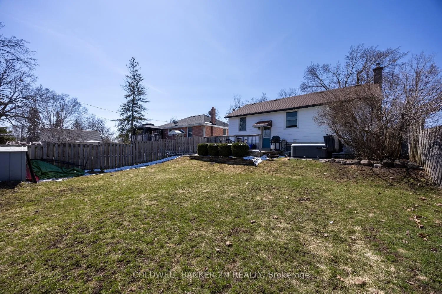 Photo 18 of 814 Downie Street, Peterborough, Northcrest Ward 5 — HOMEH
