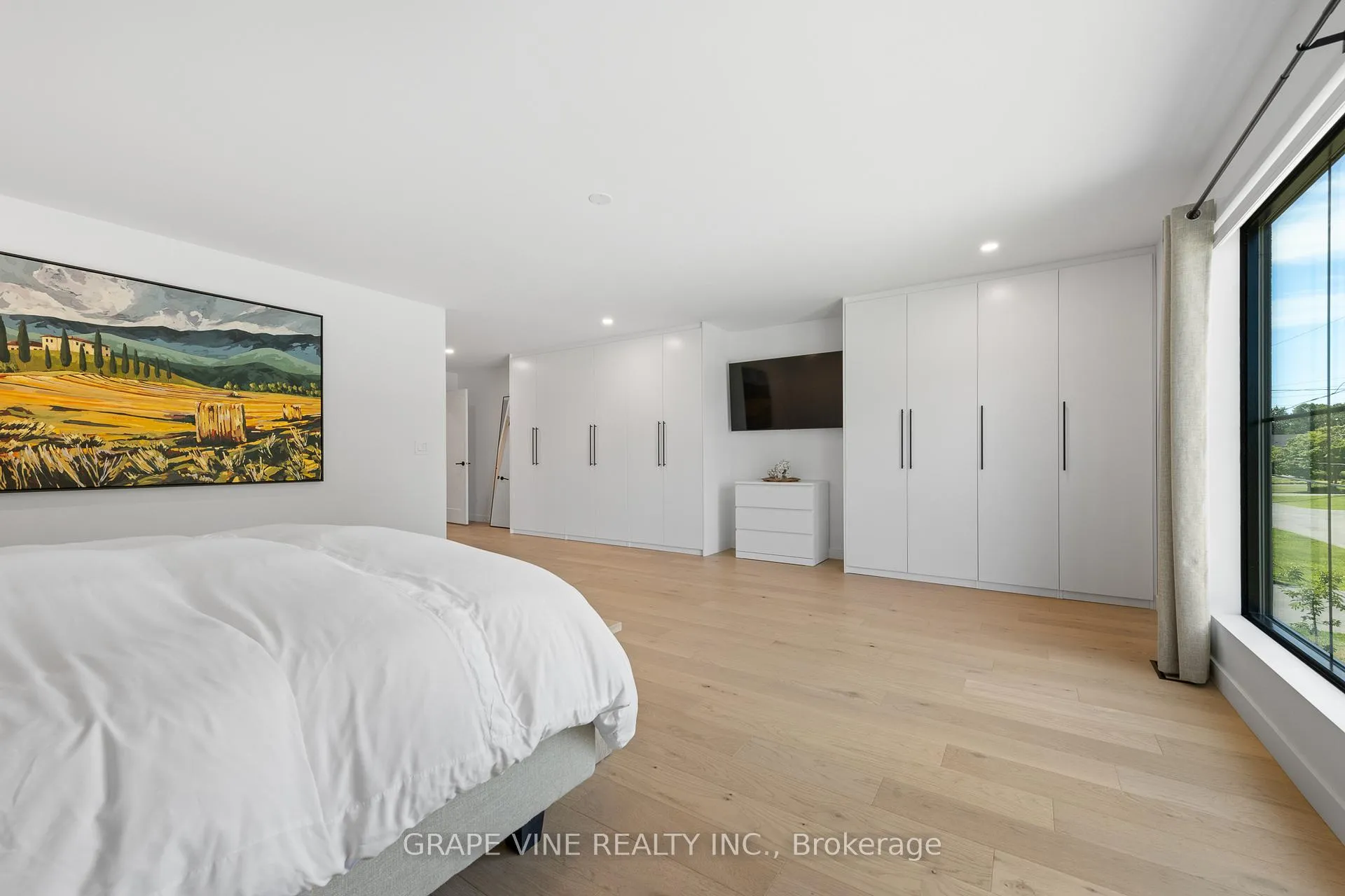Photo 22 of 1108a Falaise Road, Ottawa, Borden Farm/Stewart Farm/Carleton Heights/Parkwood Hills — HOMEH
