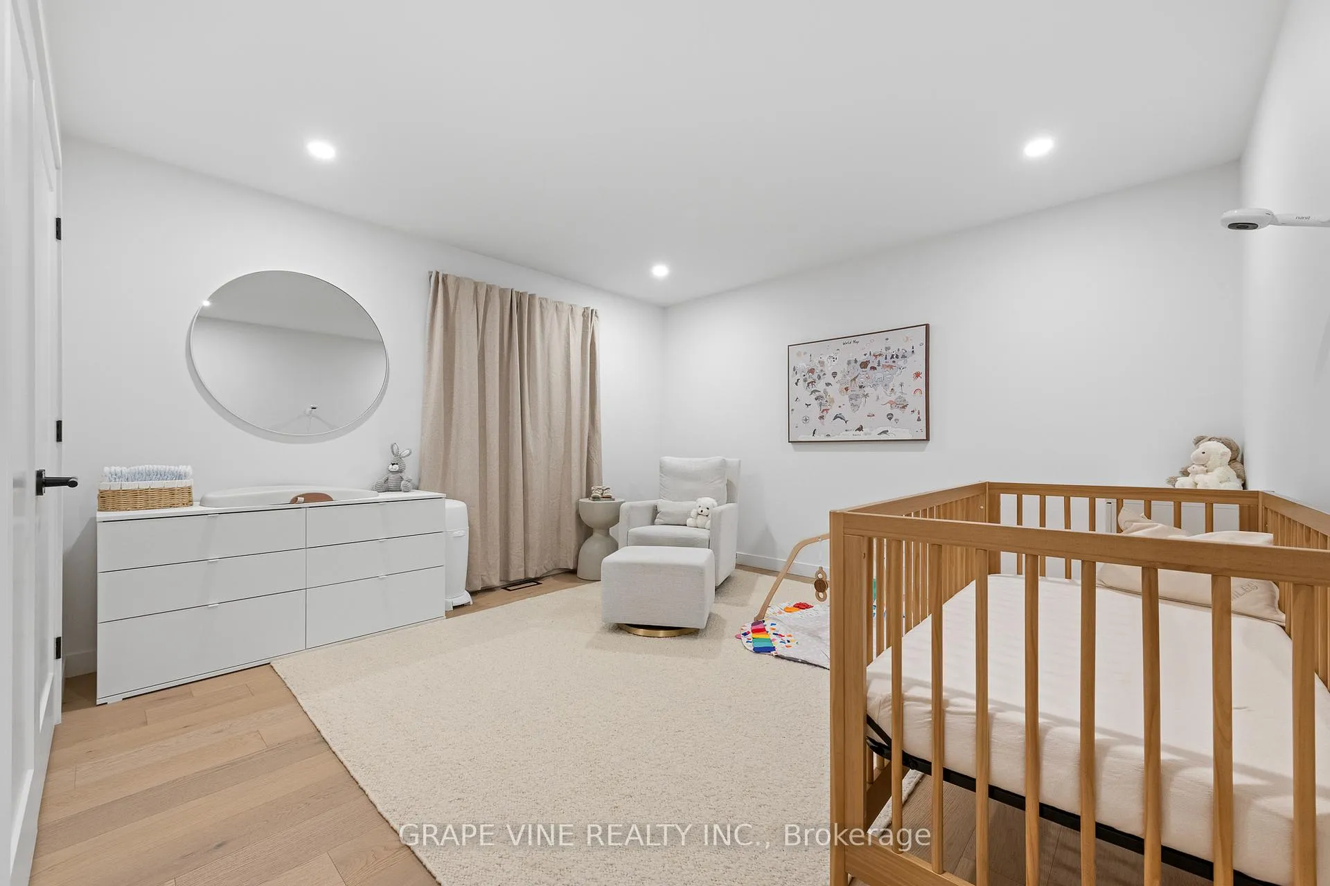 Photo 28 of 1108a Falaise Road, Ottawa, Borden Farm/Stewart Farm/Carleton Heights/Parkwood Hills — HOMEH