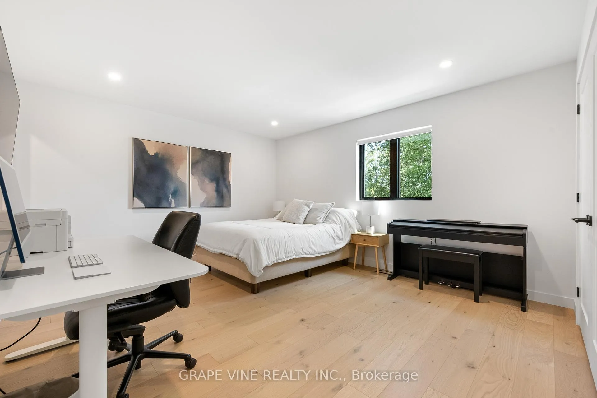 Photo 34 of 1108a Falaise Road, Ottawa, Borden Farm/Stewart Farm/Carleton Heights/Parkwood Hills — HOMEH