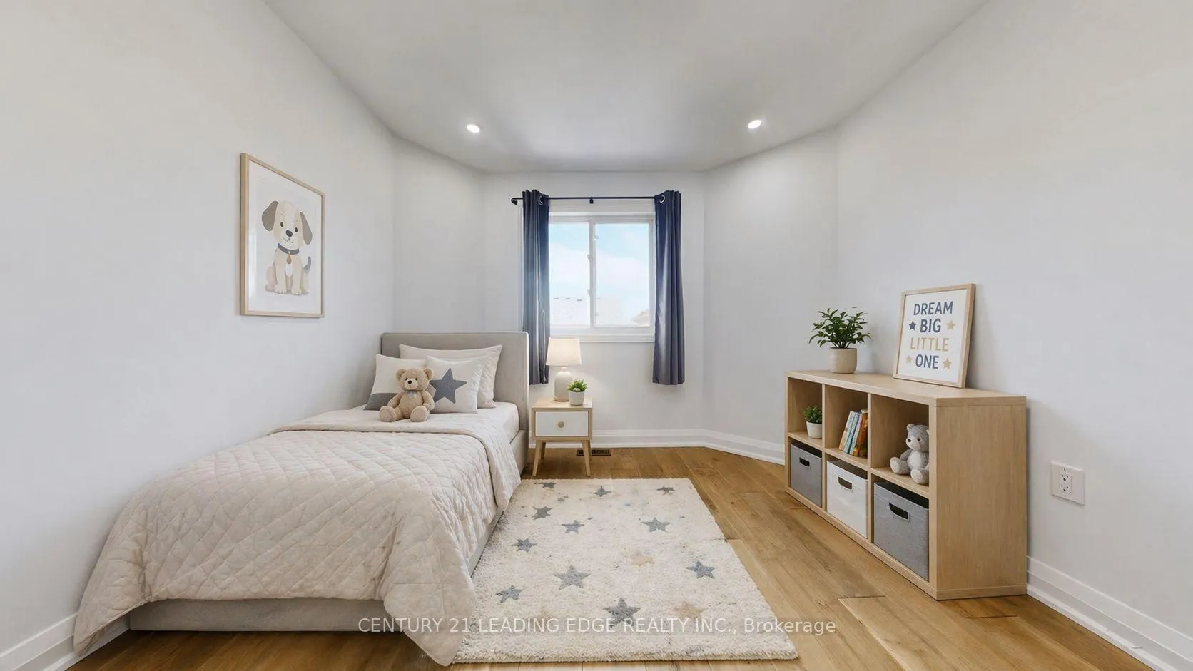 Photo 19 of 56 Wilcox Road, Vaughan, Maple — HOMEH