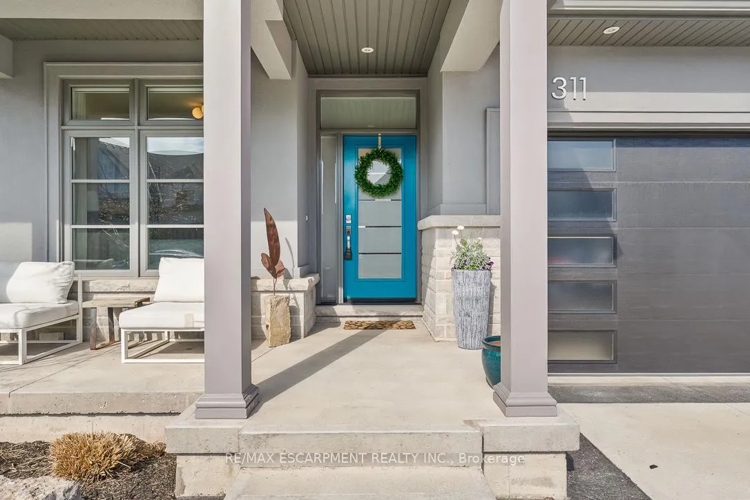 Photo 3 of 311 Perth Trail, Welland, Hwy 406/Welland — HOMEH