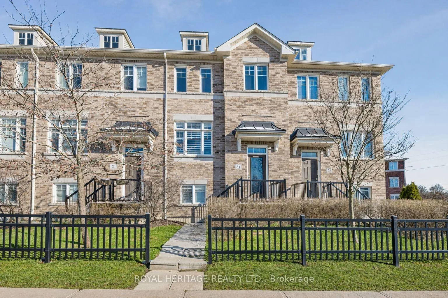 Photo 1 of 54 Streathern Way, Clarington, Bowmanville — HOMEH