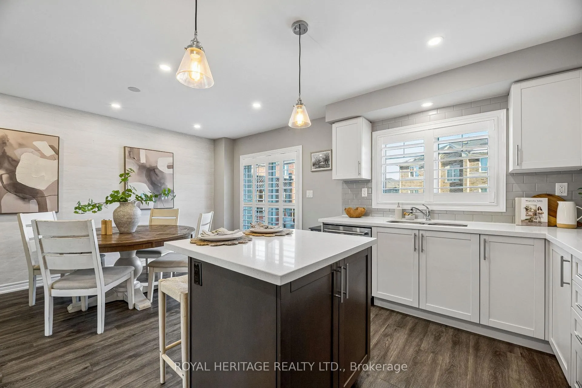Photo 15 of 54 Streathern Way, Clarington, Bowmanville — HOMEH