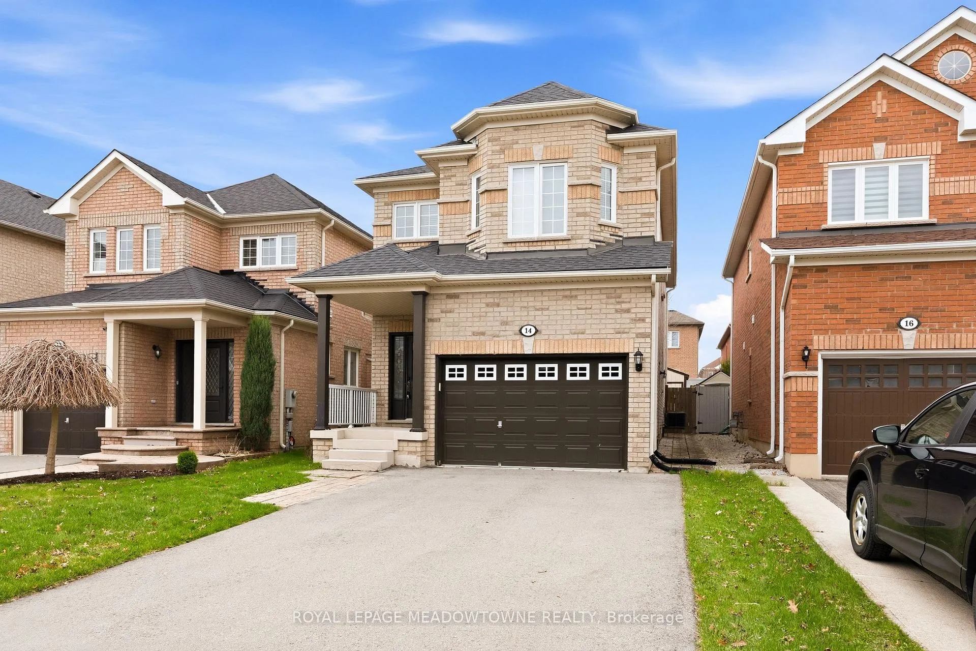 Photo 1 of 14 Eagleview Way, Halton Hills, Georgetown — HOMEH