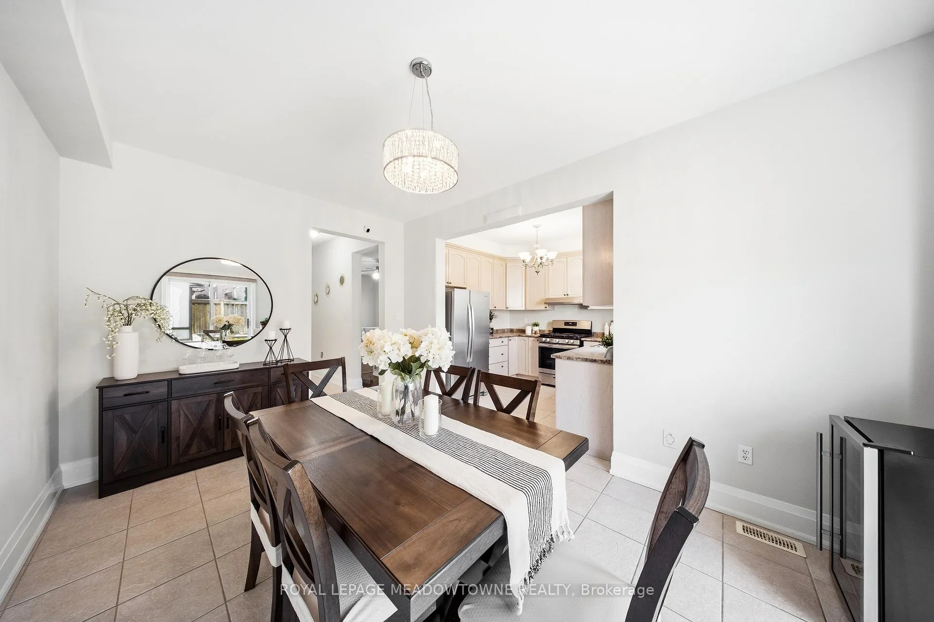 Photo 18 of 14 Eagleview Way, Halton Hills, Georgetown — HOMEH