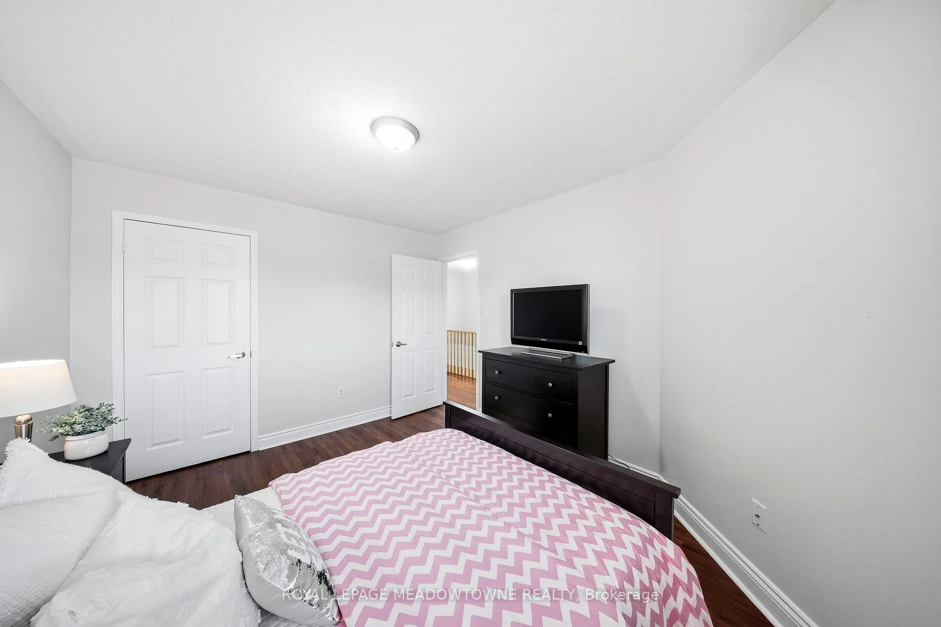 Photo 32 of 14 Eagleview Way, Halton Hills, Georgetown — HOMEH