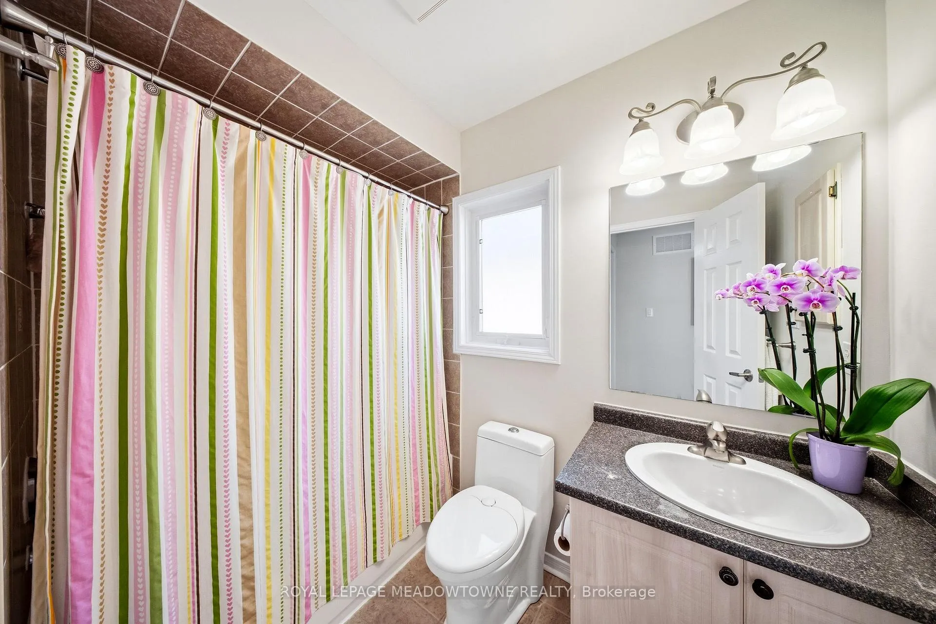 Photo 35 of 14 Eagleview Way, Halton Hills, Georgetown — HOMEH