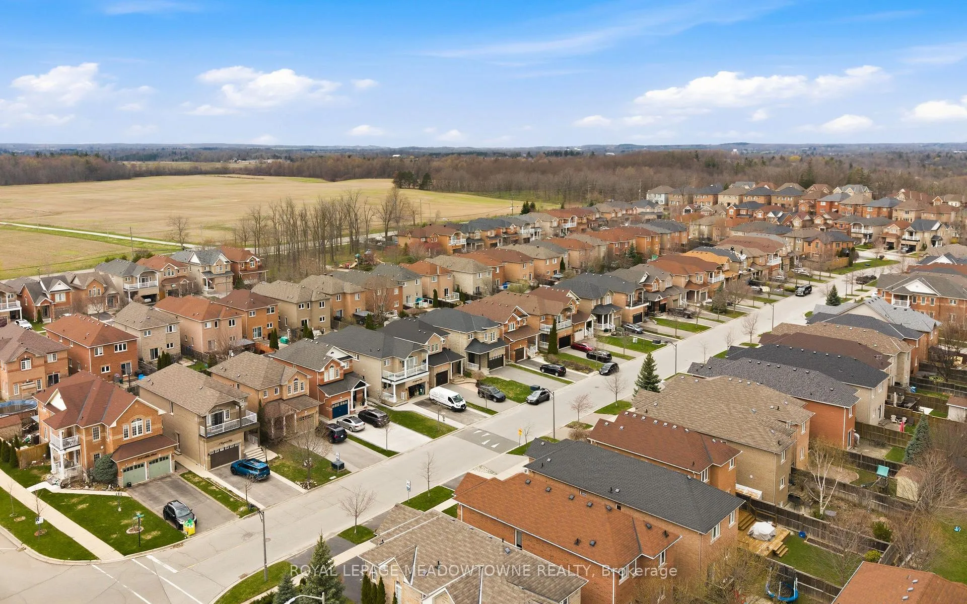 Photo 50 of 14 Eagleview Way, Halton Hills, Georgetown — HOMEH