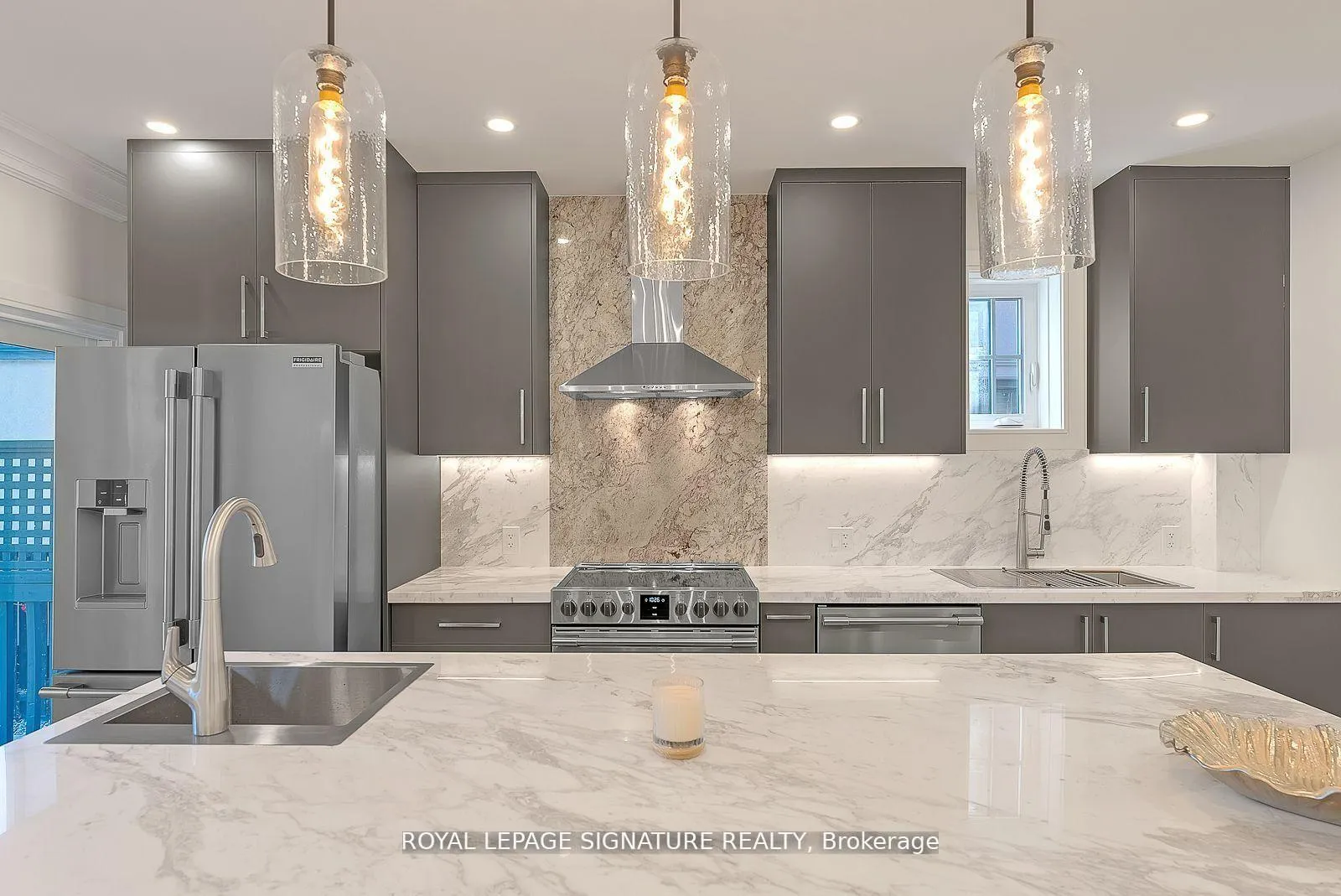 Photo 5 of 476 Briar Hill Avenue, Toronto, Lawrence Park South — HOMEH