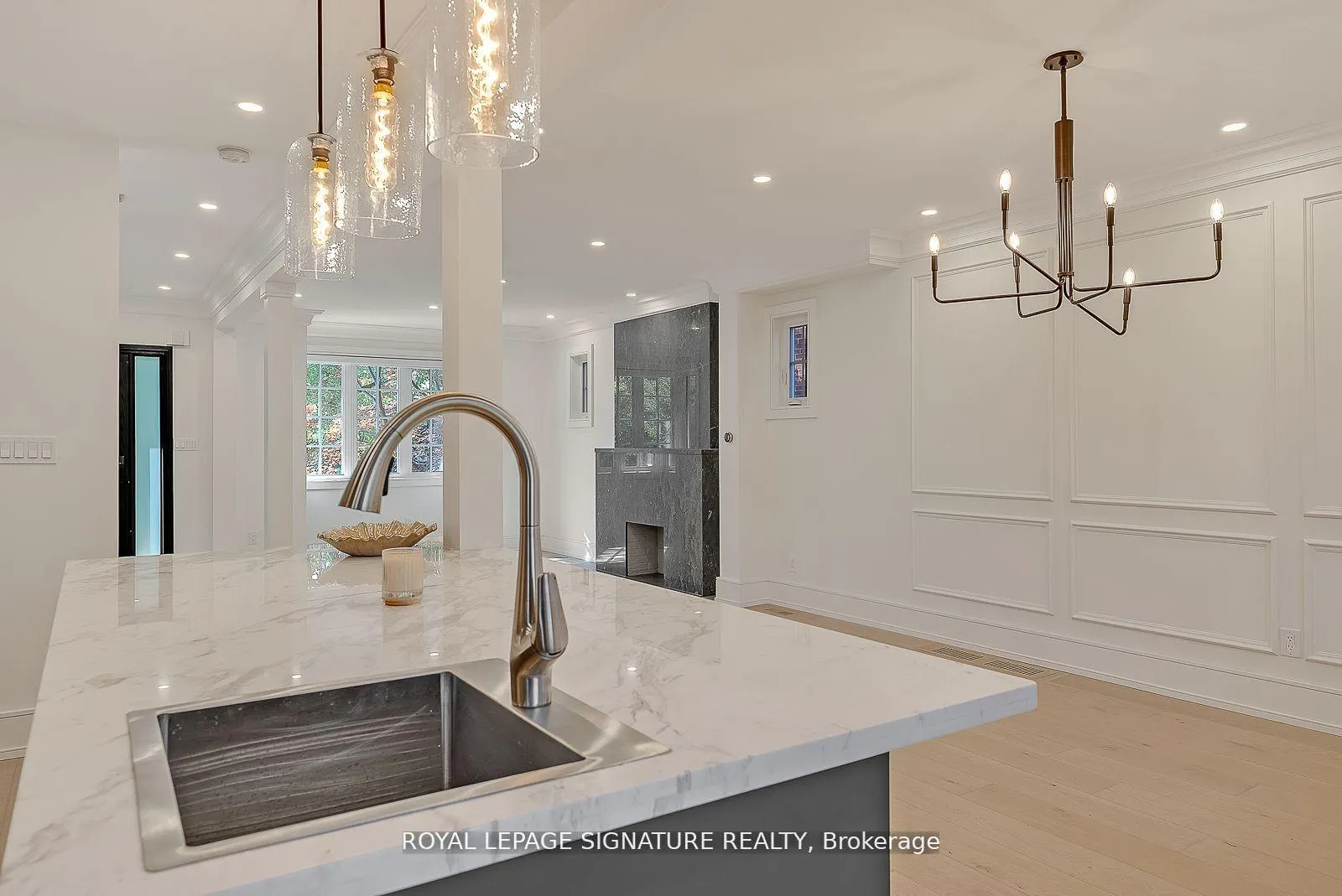 Photo 10 of 476 Briar Hill Avenue, Toronto, Lawrence Park South — HOMEH
