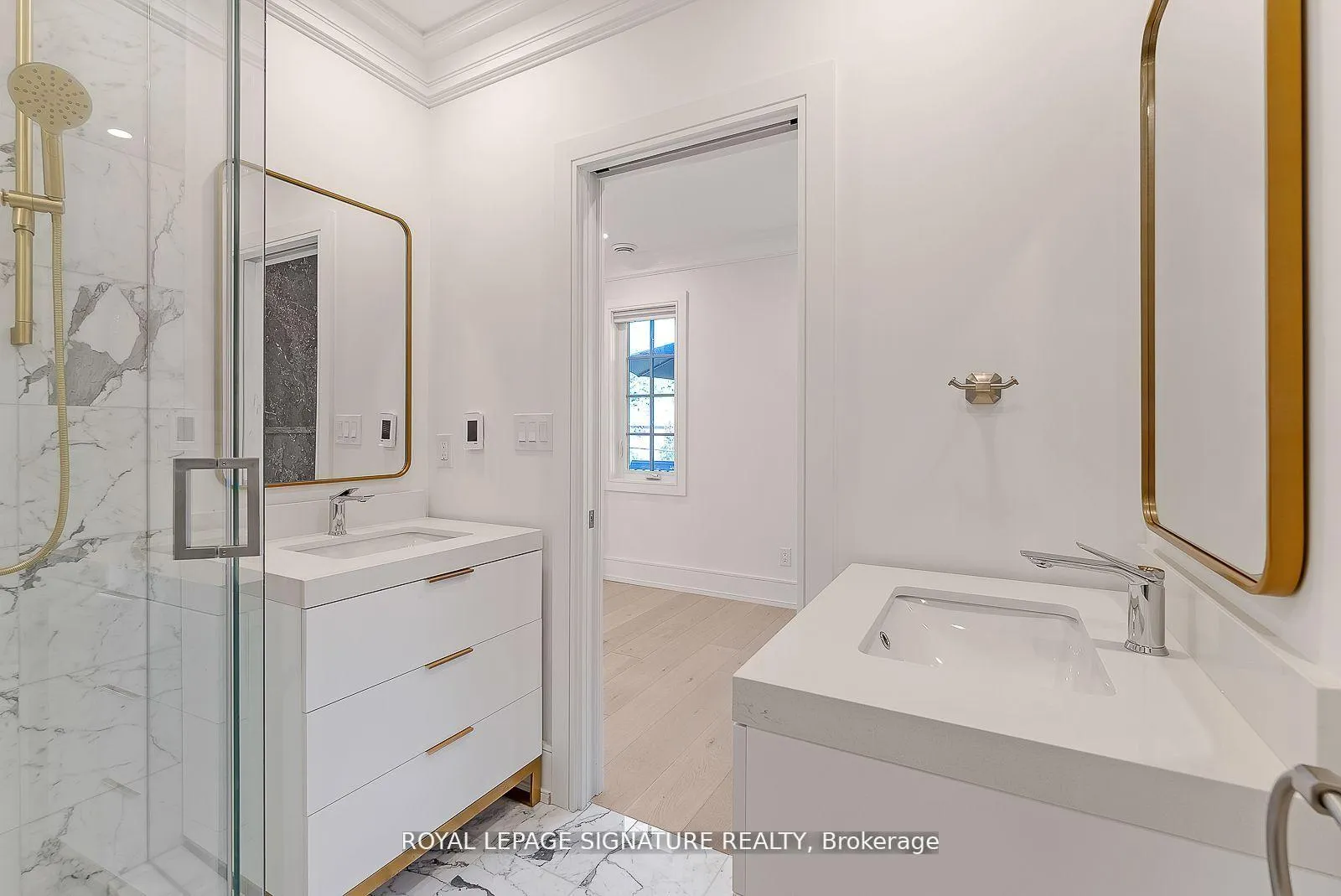 Photo 16 of 476 Briar Hill Avenue, Toronto, Lawrence Park South — HOMEH