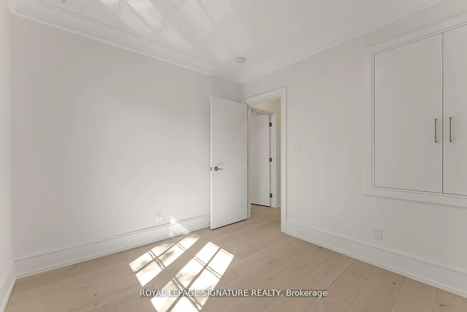 Photo 20 of 476 Briar Hill Avenue, Toronto, Lawrence Park South — HOMEH