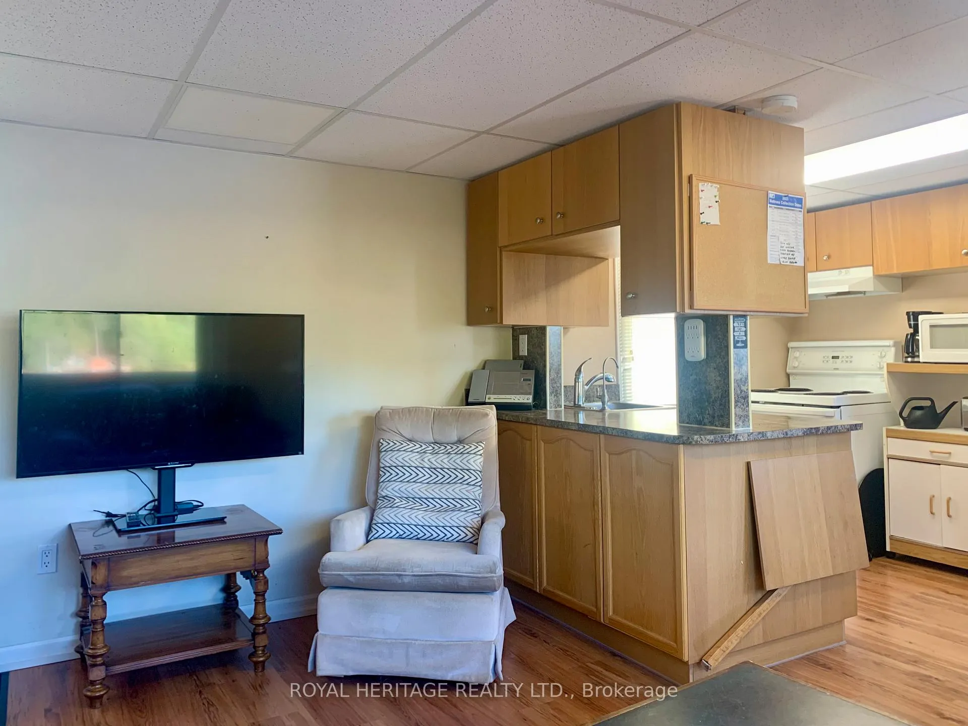 Photo 6 of 1294 County Rd 49, Kawartha Lakes, Verulam — HOMEH