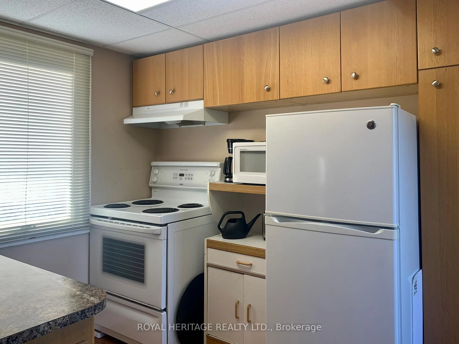 Photo 8 of 1294 County Rd 49, Kawartha Lakes, Verulam — HOMEH