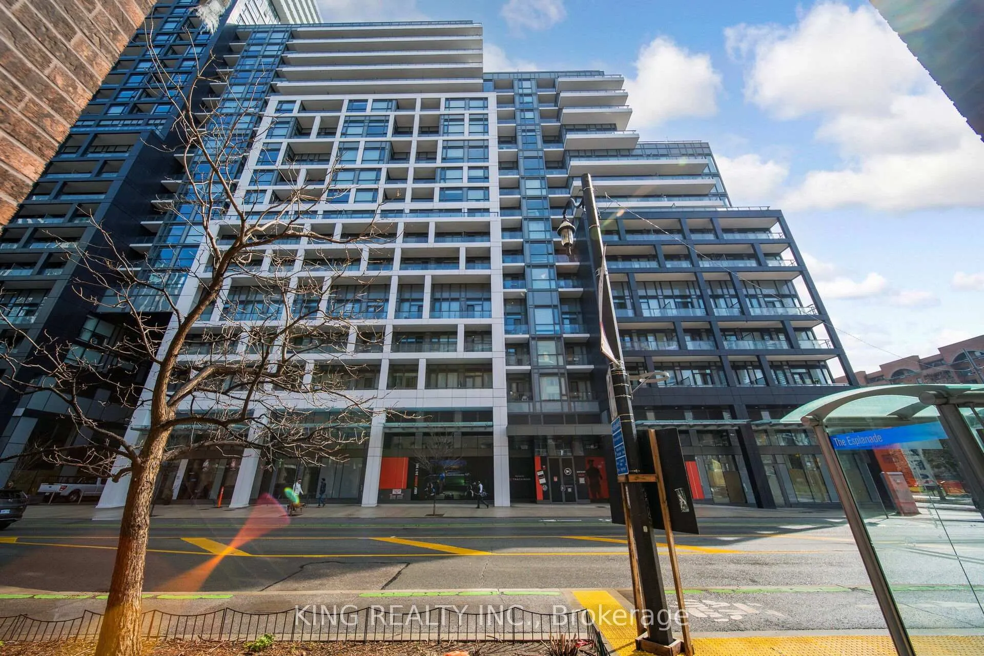 Photo 2 of Unit 233, 121 Lower Sherbourne Street S, Toronto, Moss Park — HOMEH