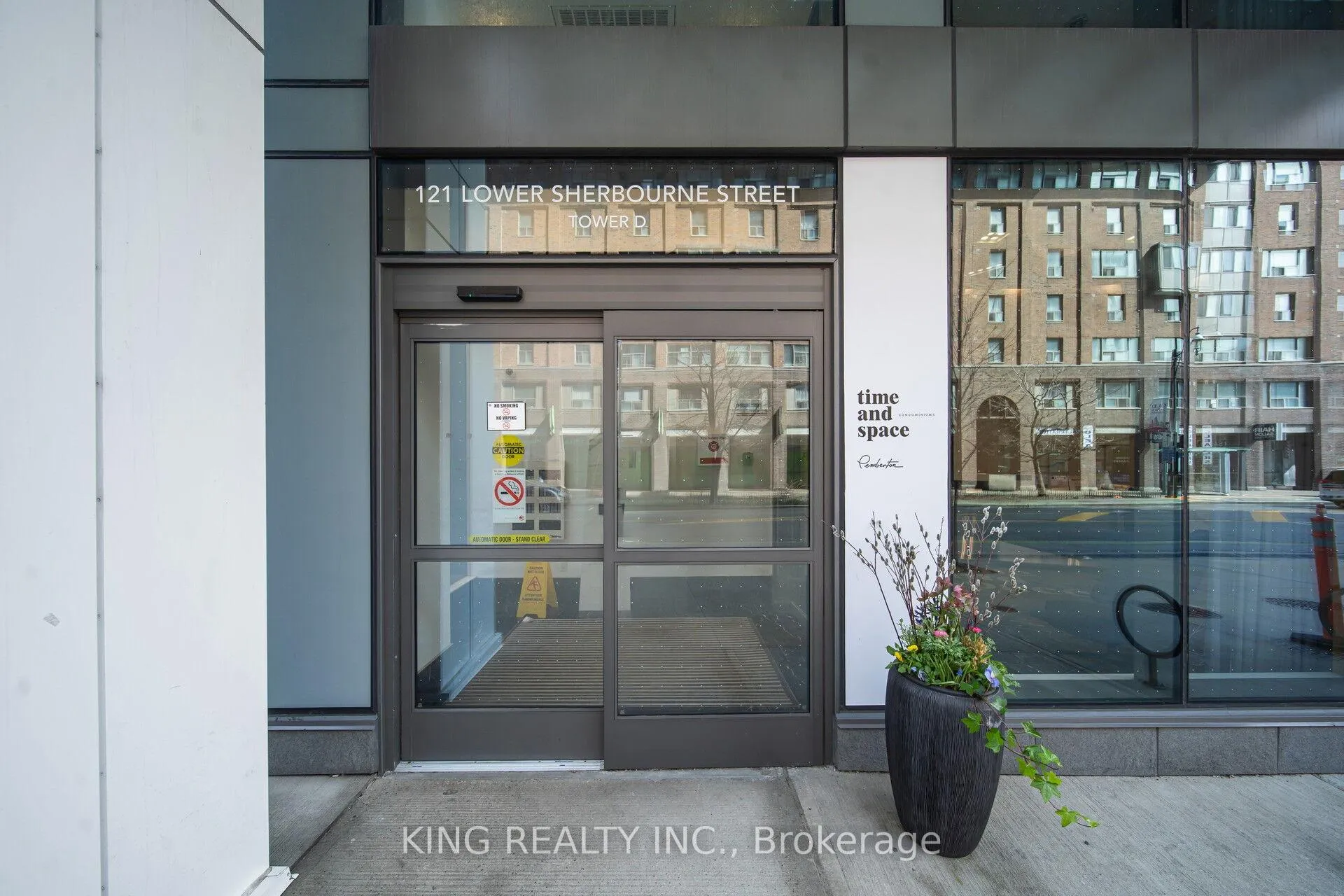 Photo 4 of Unit 233, 121 Lower Sherbourne Street S, Toronto, Moss Park — HOMEH
