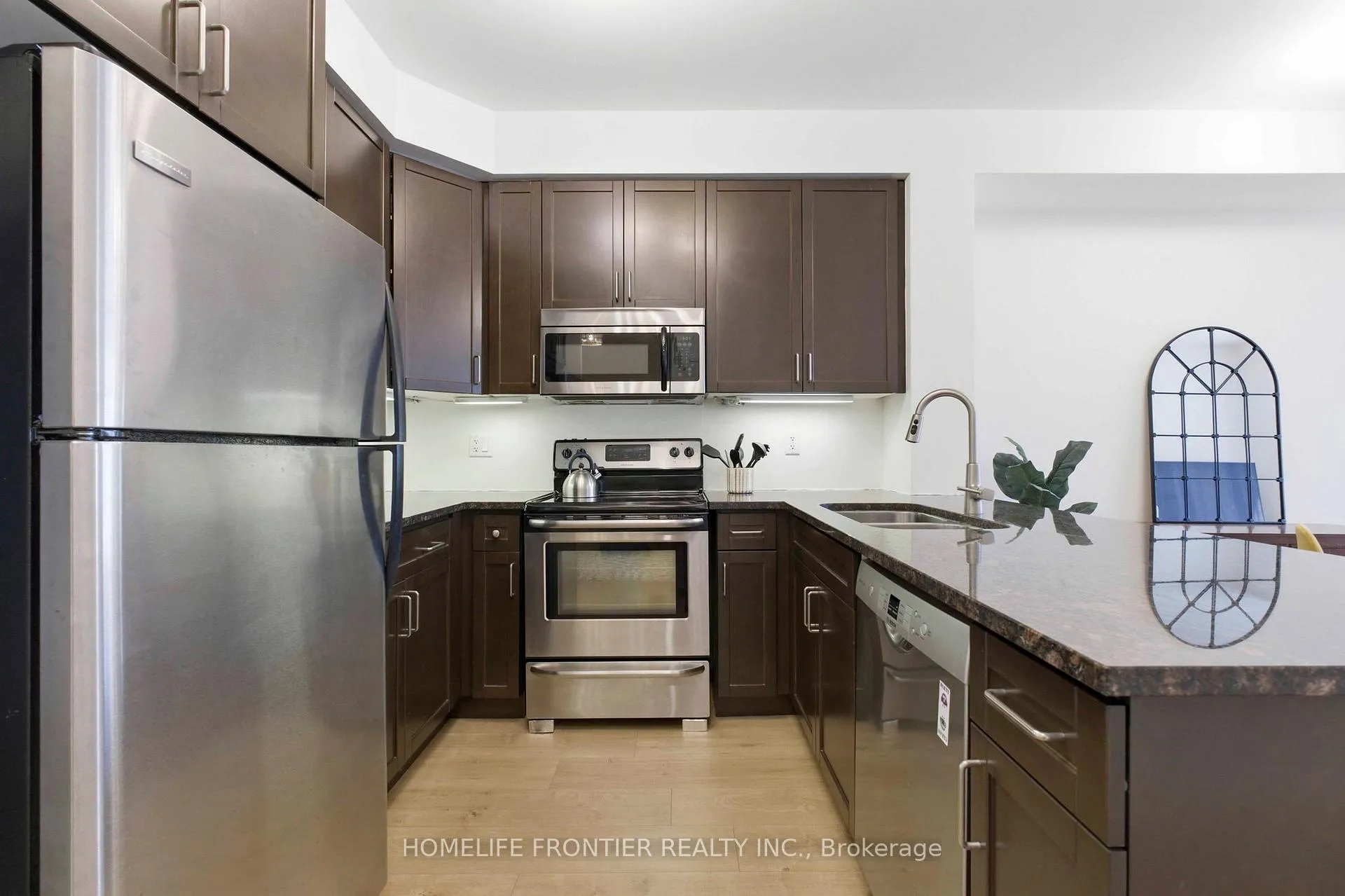 Photo 10 of Unit 209, 180 John West Way, Aurora, Bayview Wellington — HOMEH