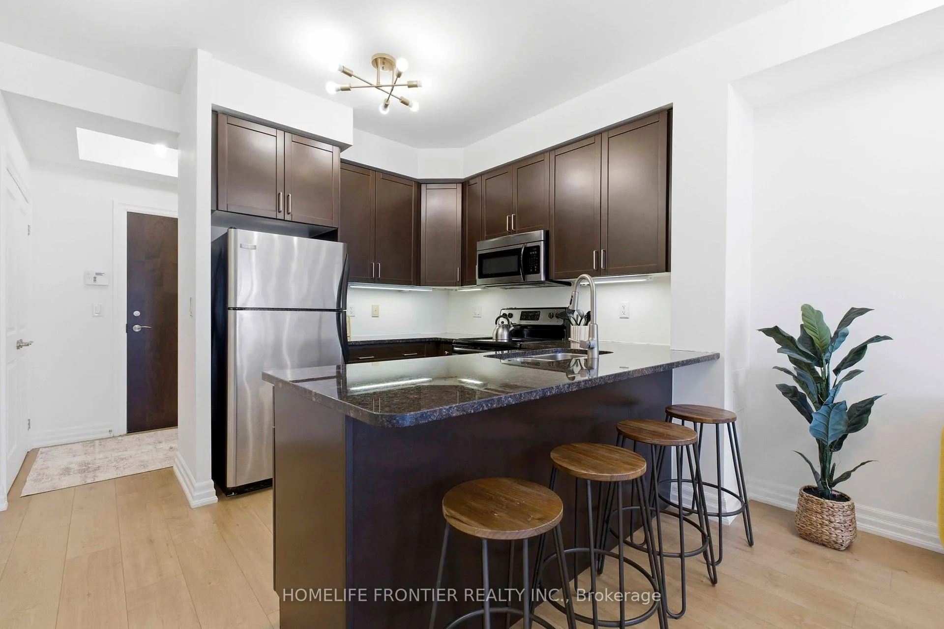 Photo 11 of Unit 209, 180 John West Way, Aurora, Bayview Wellington — HOMEH