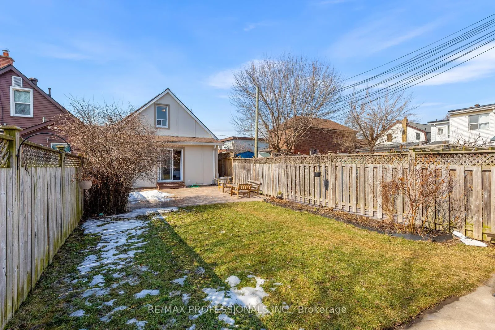 Photo 36 of 1 Gray Avenue, Toronto, Rockcliffe-Smythe — HOMEH