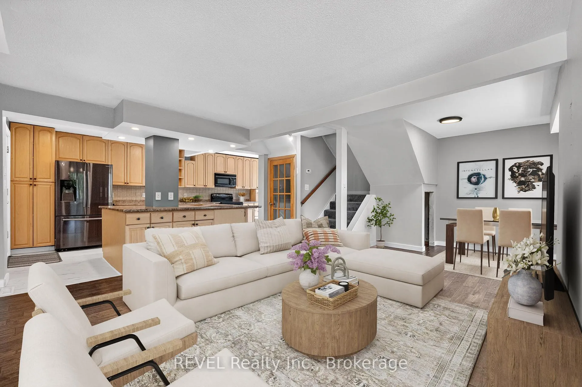 Photo 12 of 1367 St Marys Crescent, Burlington, Mountainside — HOMEH
