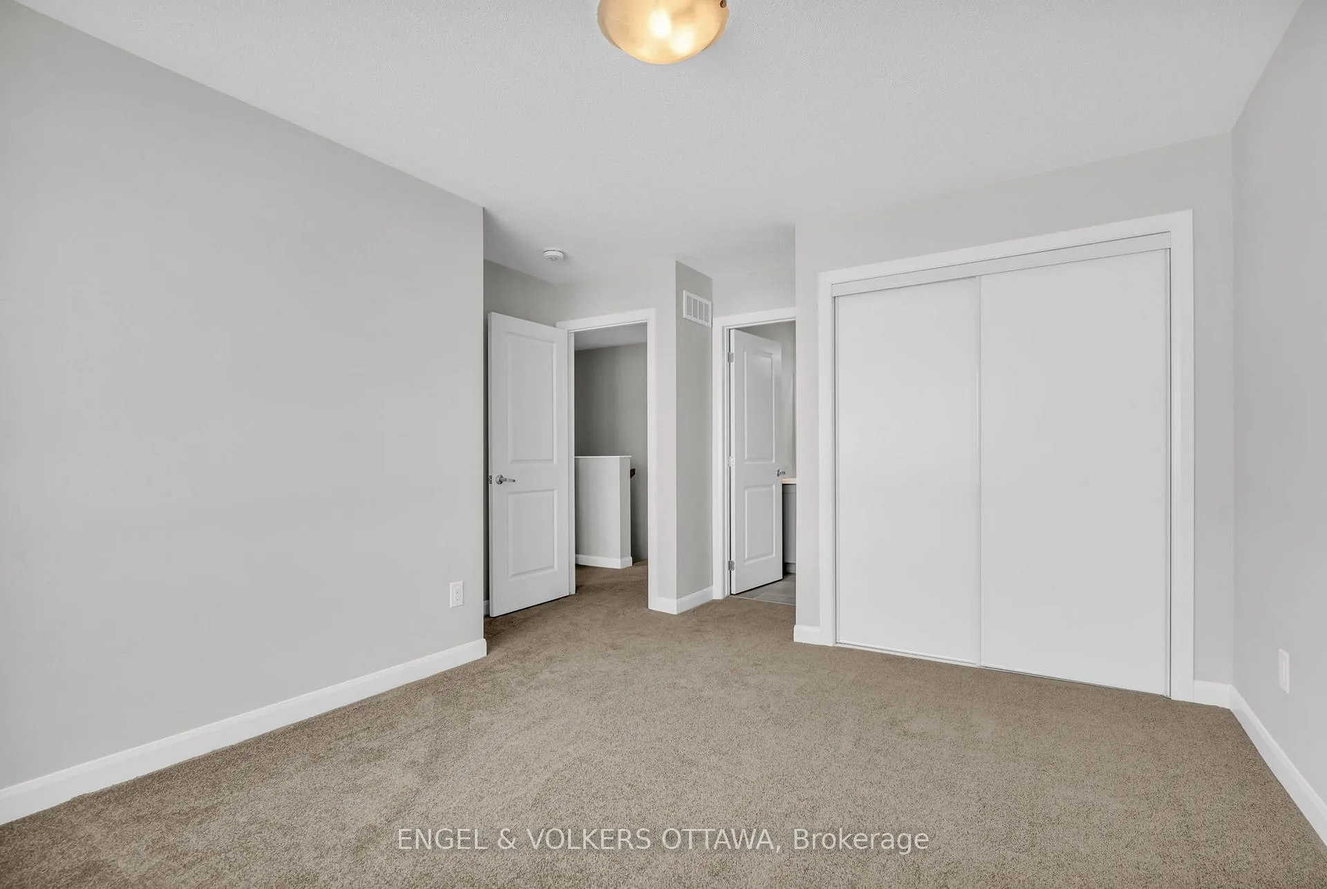 Photo 16 of 1627 Creekway Private, Ottawa, Kanata - Kanata Lakes/Heritage Hills — HOMEH