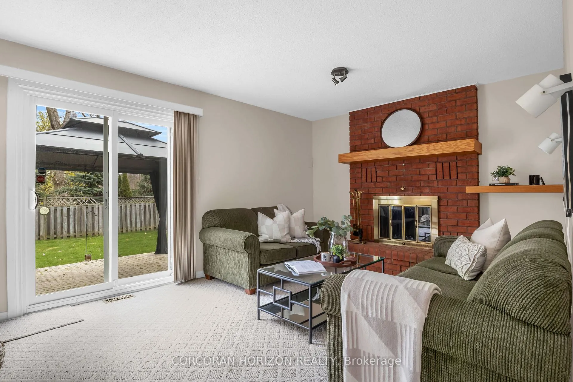 Photo 17 of 318 Burnett Avenue, Cambridge — HOMEH