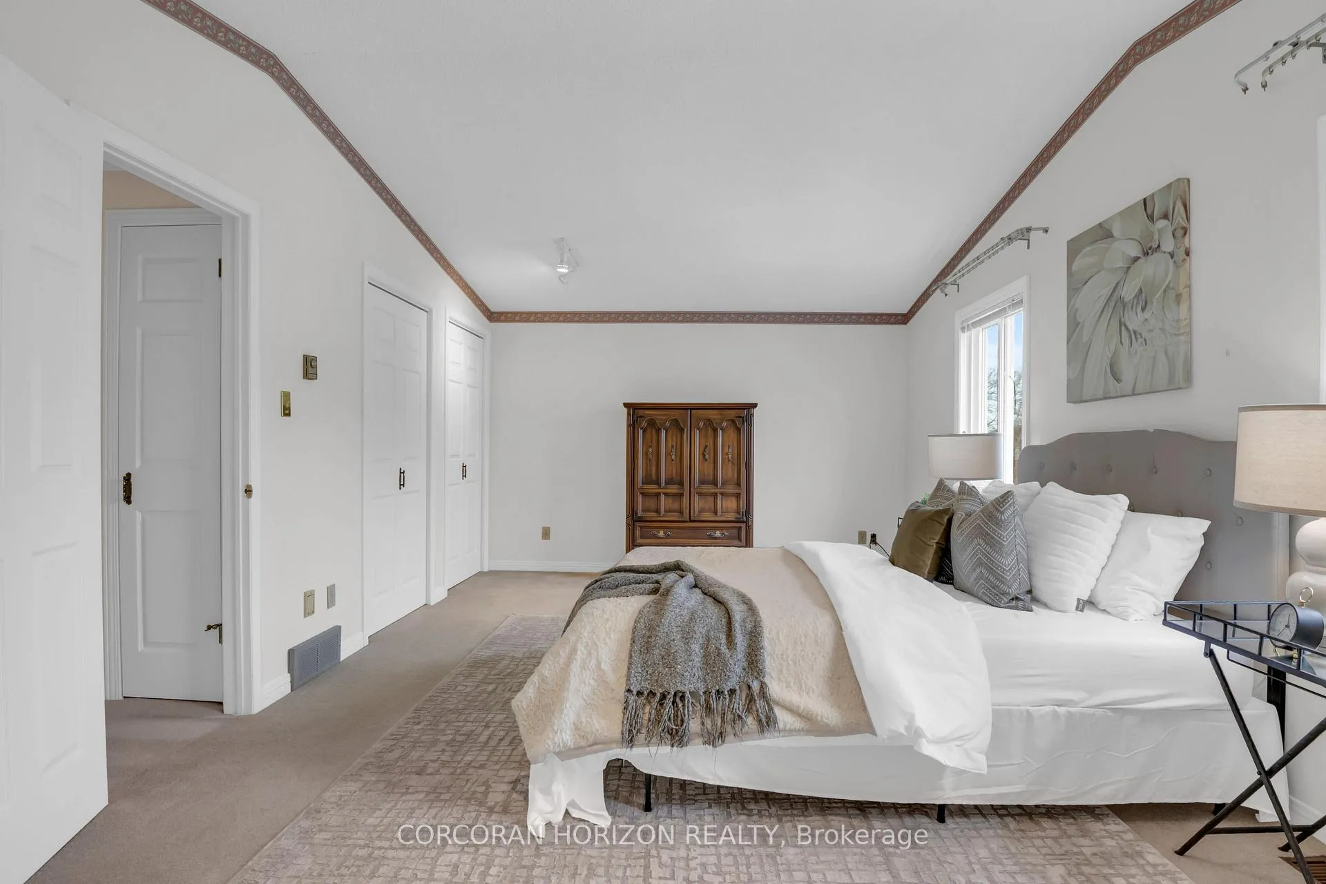 Photo 21 of 318 Burnett Avenue, Cambridge — HOMEH