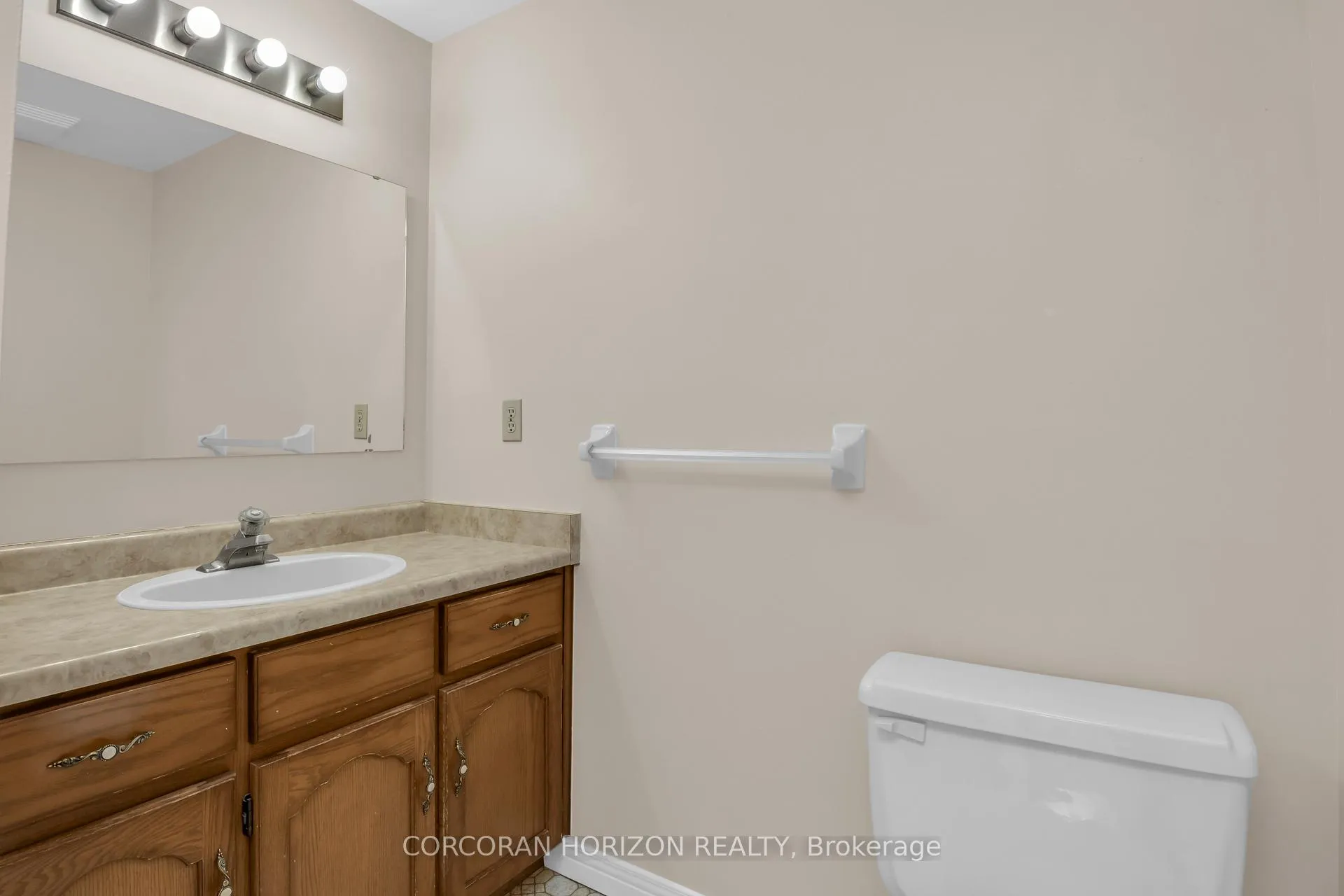 Photo 24 of 318 Burnett Avenue, Cambridge — HOMEH