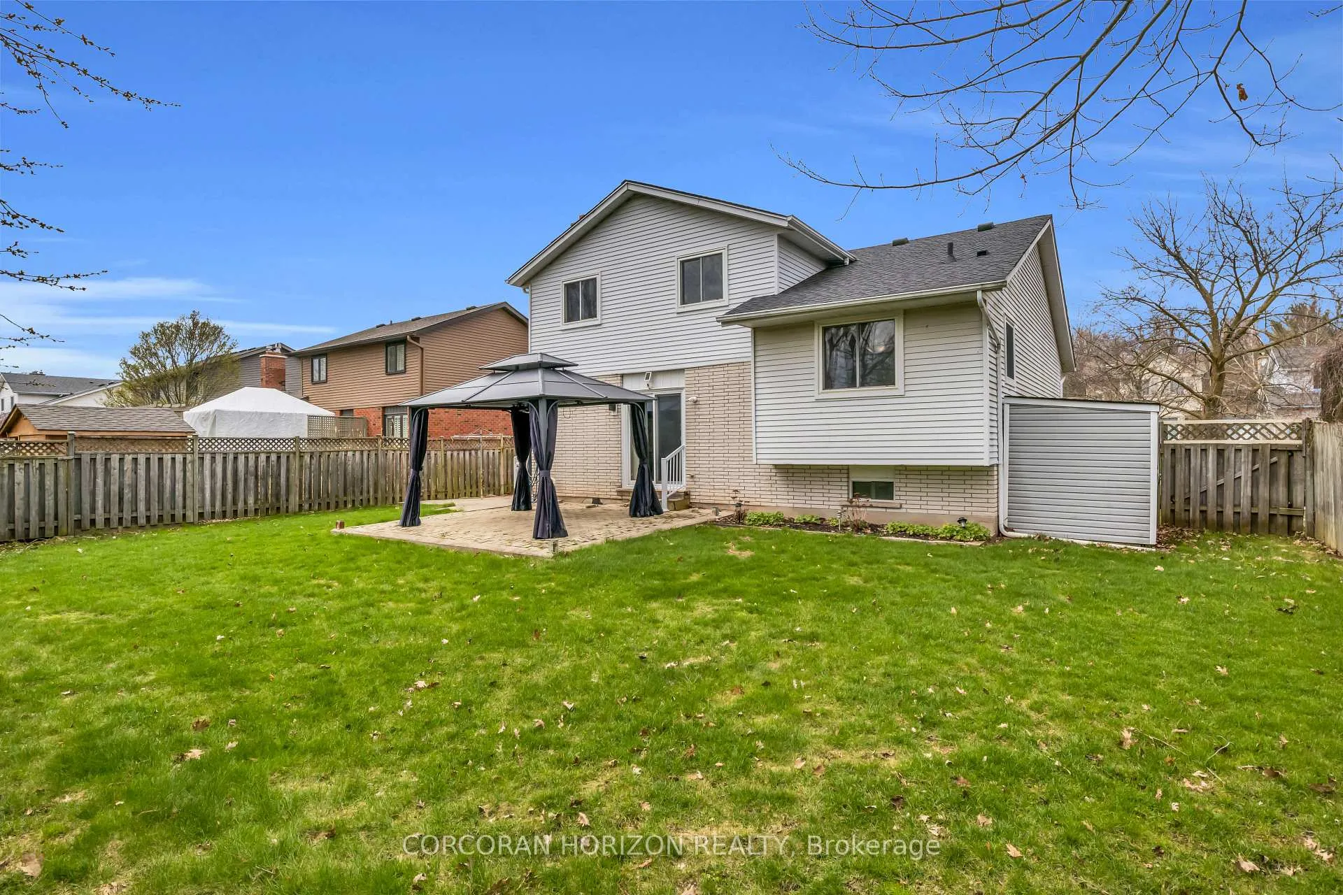 Photo 37 of 318 Burnett Avenue, Cambridge — HOMEH