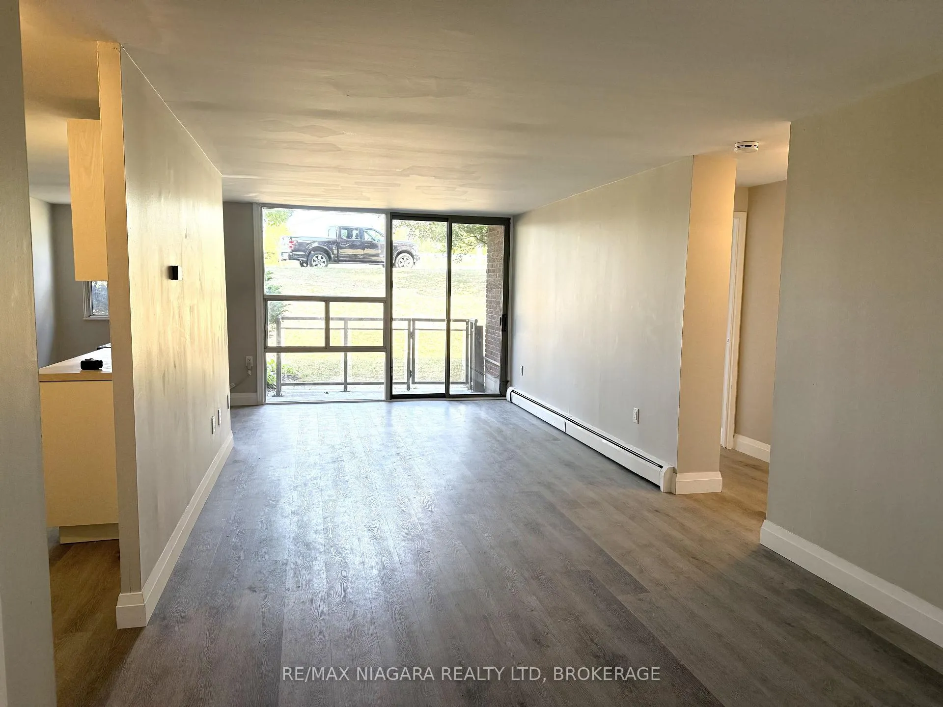 Photo 9 of Unit Unit 104, 7 Riverview Boulevard, St. Catharines, Glendale/Glenridge — HOMEH