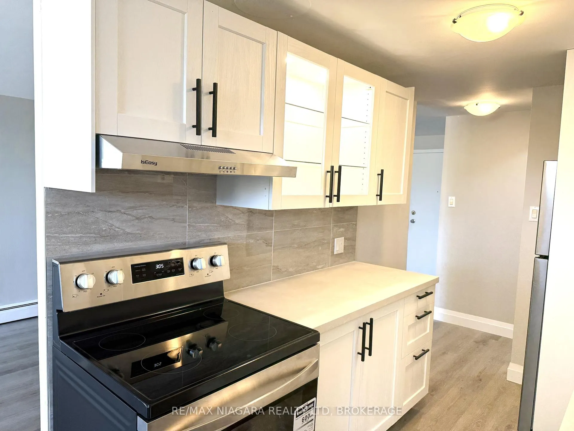 Photo 15 of Unit Unit 104, 7 Riverview Boulevard, St. Catharines, Glendale/Glenridge — HOMEH