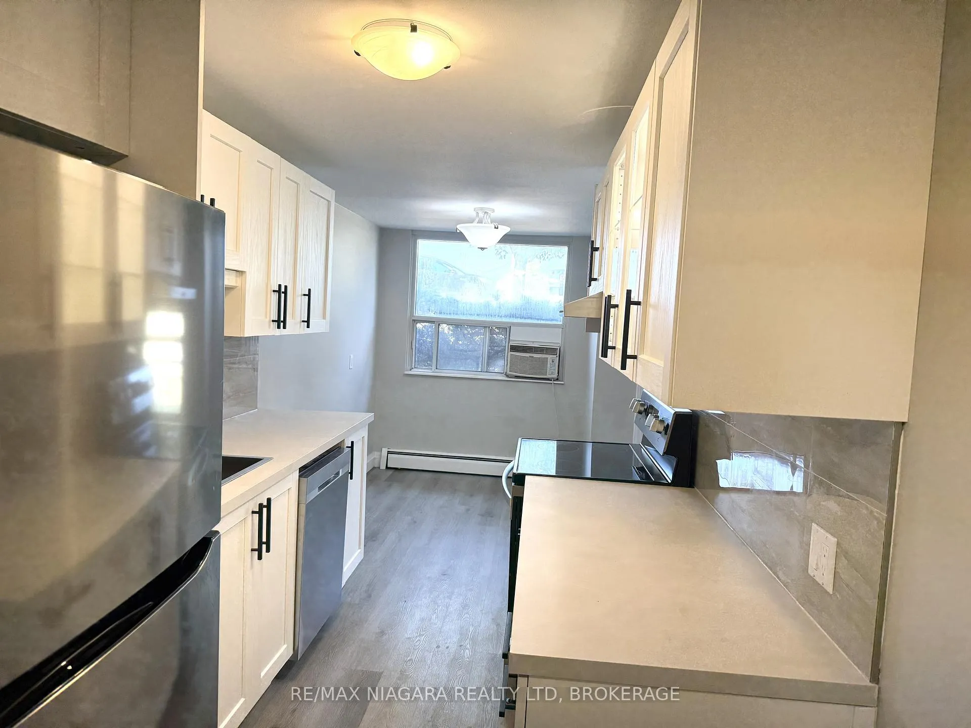 Photo 20 of Unit Unit 104, 7 Riverview Boulevard, St. Catharines, Glendale/Glenridge — HOMEH