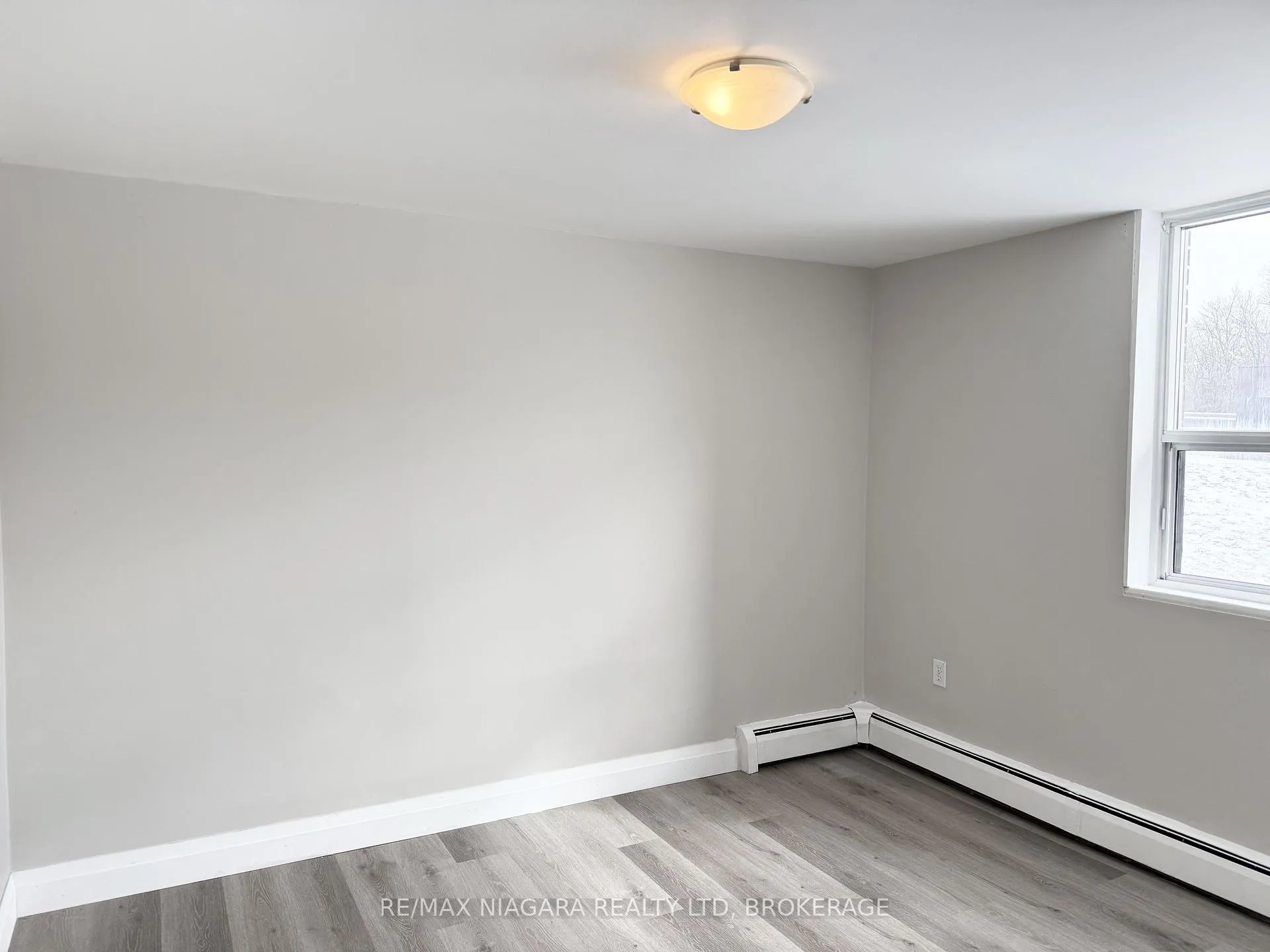 Photo 40 of Unit Unit 104, 7 Riverview Boulevard, St. Catharines, Glendale/Glenridge — HOMEH