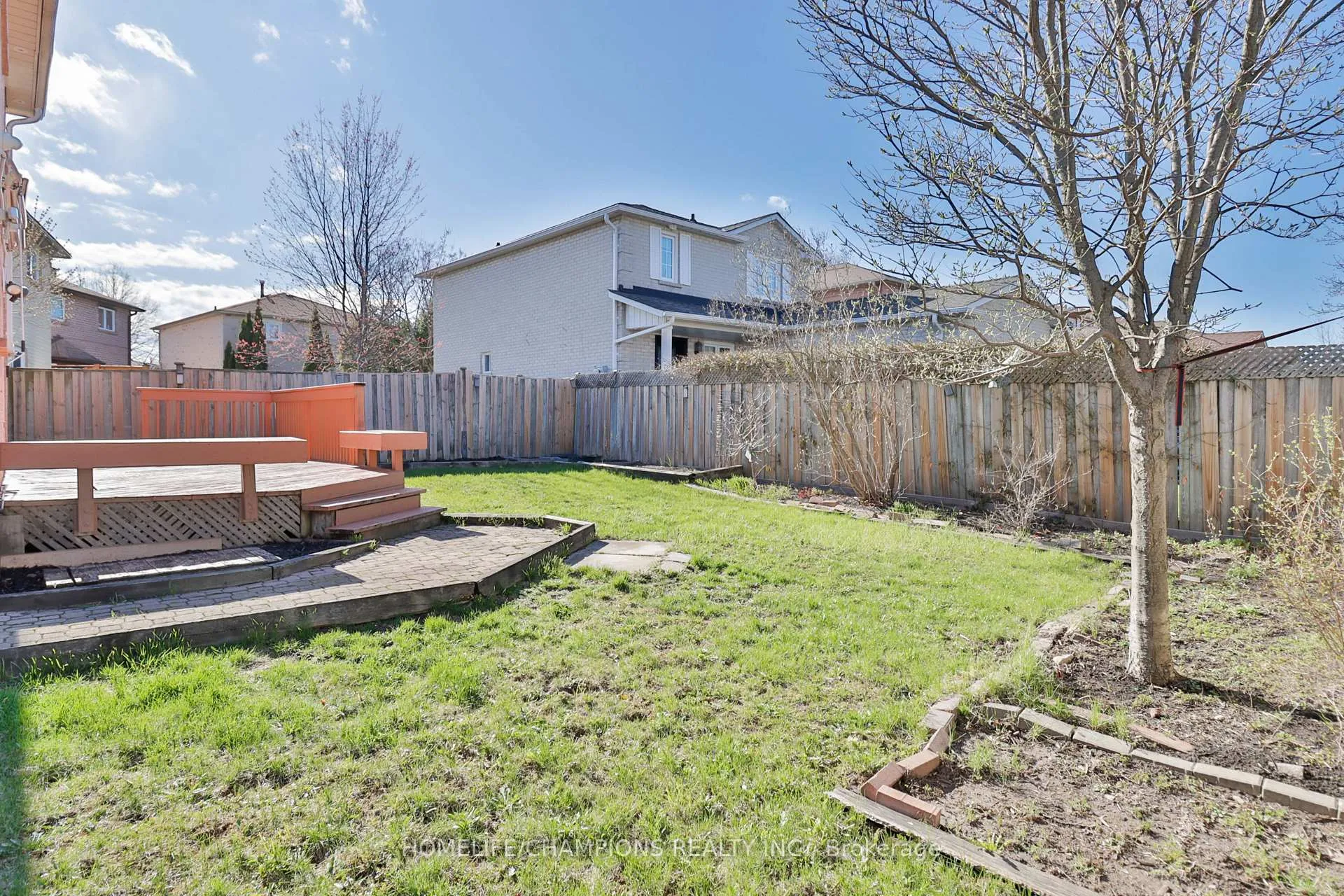 Photo 34 of 188 Large Crescent, Ajax, Central West — HOMEH