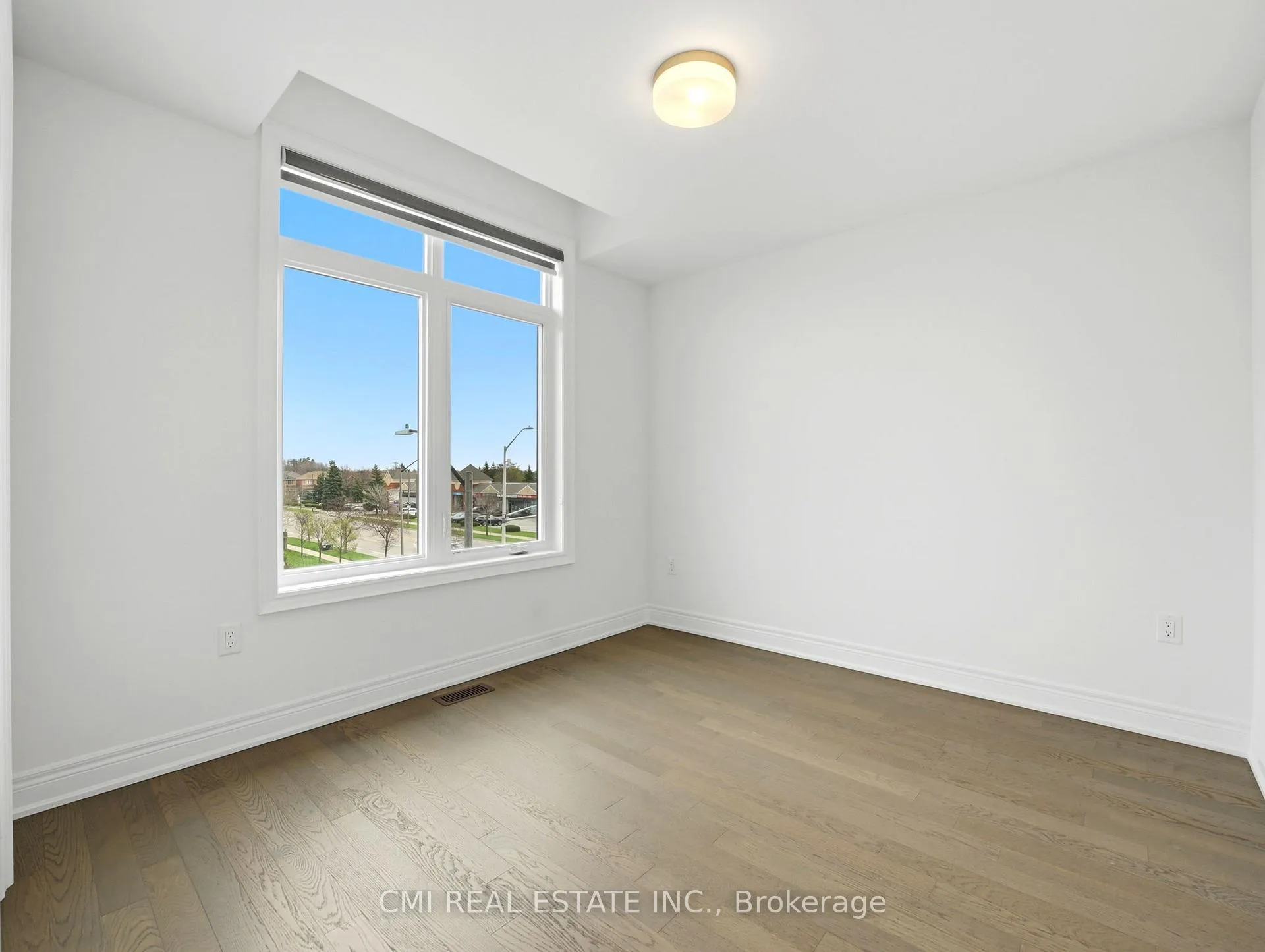 Photo 20 of 2168 Postmaster Drive, Oakville, Westmount — HOMEH