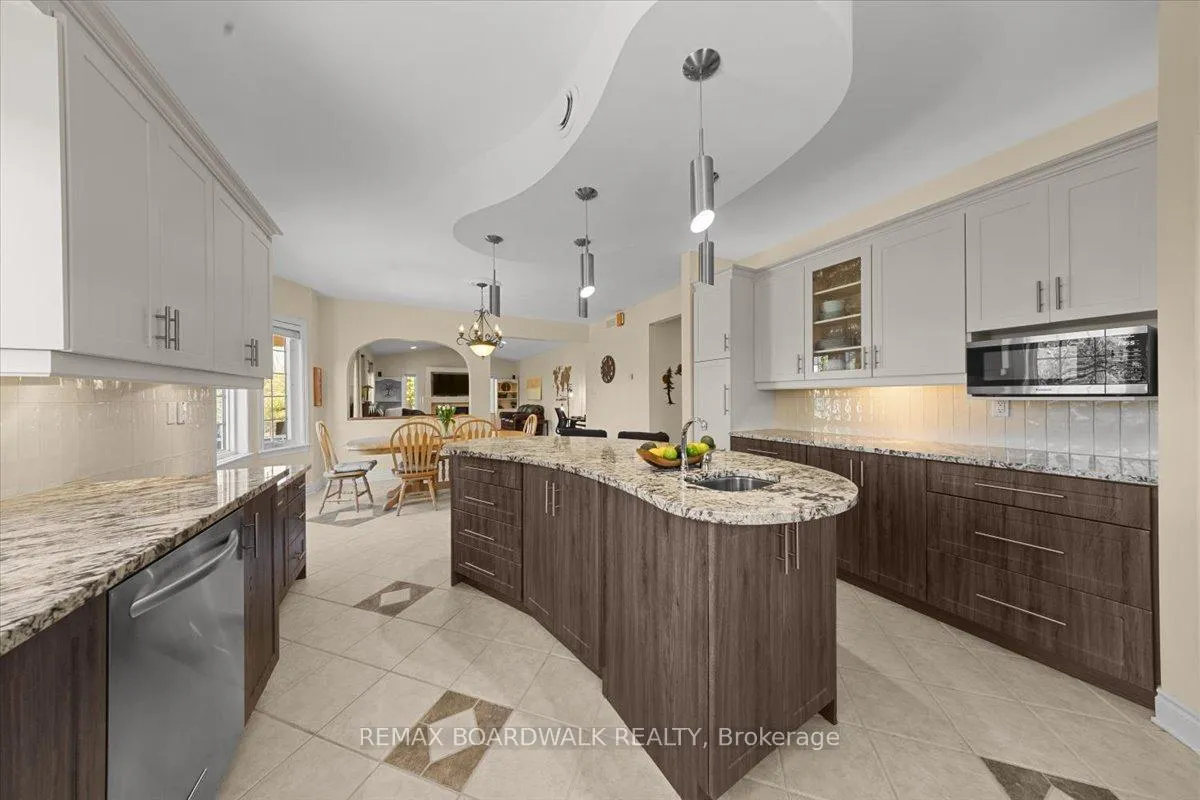 Photo 6 of 1210 Barnett Drive, Ottawa, Cumberland Village — HOMEH