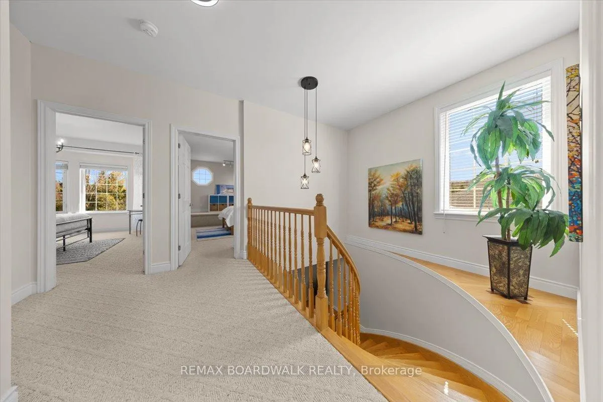 Photo 15 of 1210 Barnett Drive, Ottawa, Cumberland Village — HOMEH