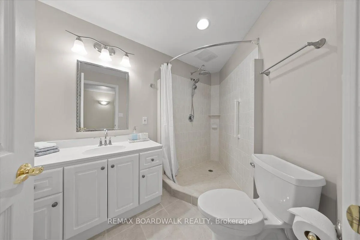 Photo 23 of 1210 Barnett Drive, Ottawa, Cumberland Village — HOMEH