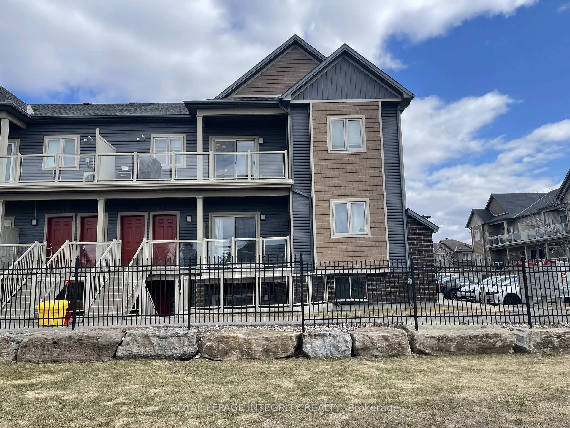 Photo 2 of 275 Big Sky Private, Ottawa, Leitrim — HOMEH