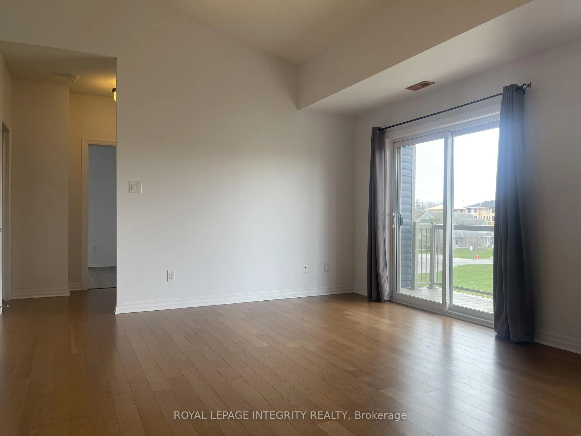 Photo 7 of 275 Big Sky Private, Ottawa, Leitrim — HOMEH