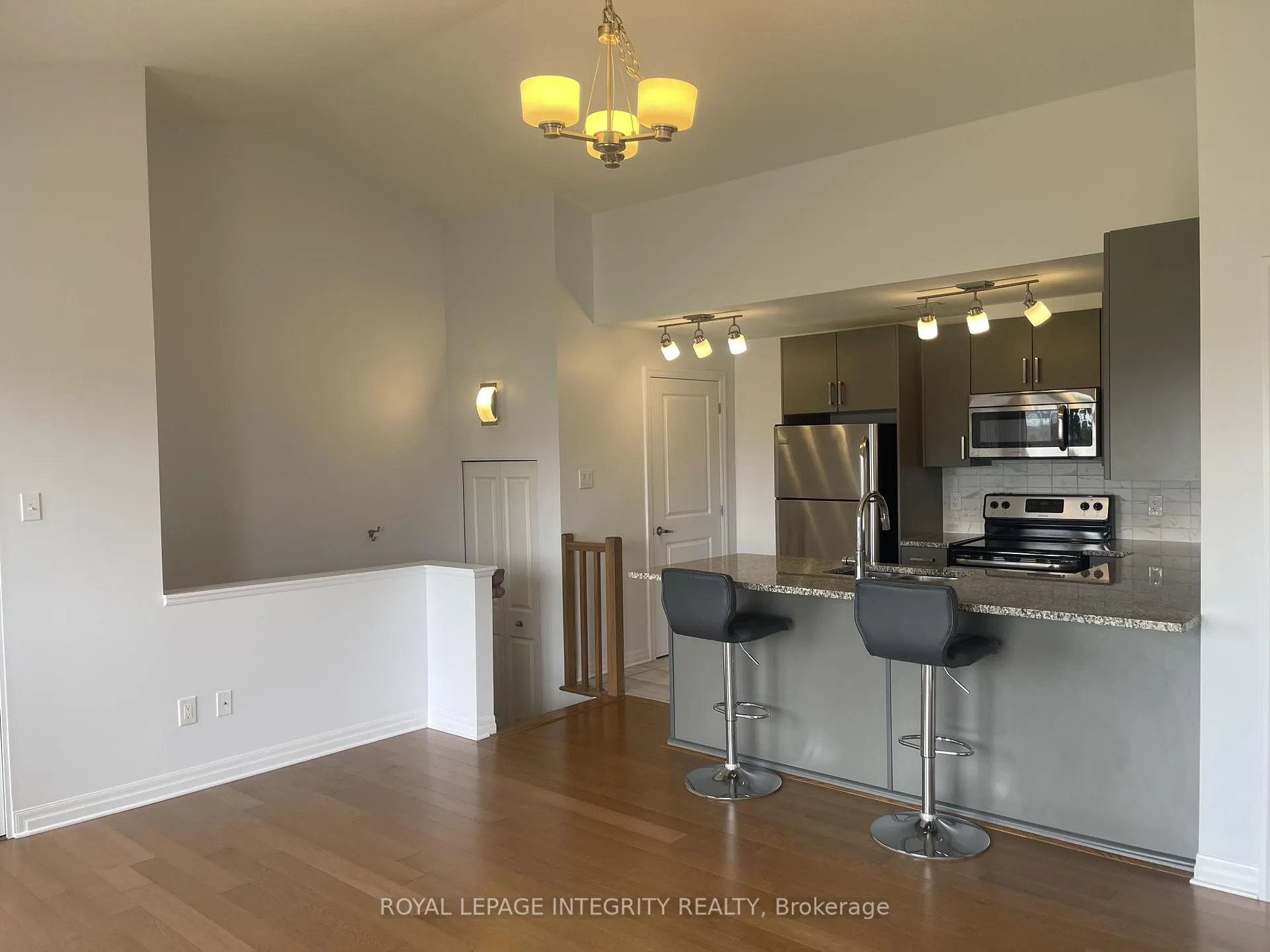Photo 11 of 275 Big Sky Private, Ottawa, Leitrim — HOMEH