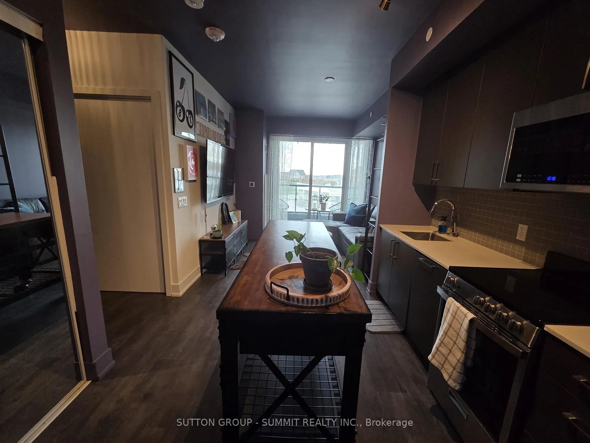 Photo 8 of Unit 209, 2450 Old Bronte Road, Oakville, Westmount — HOMEH