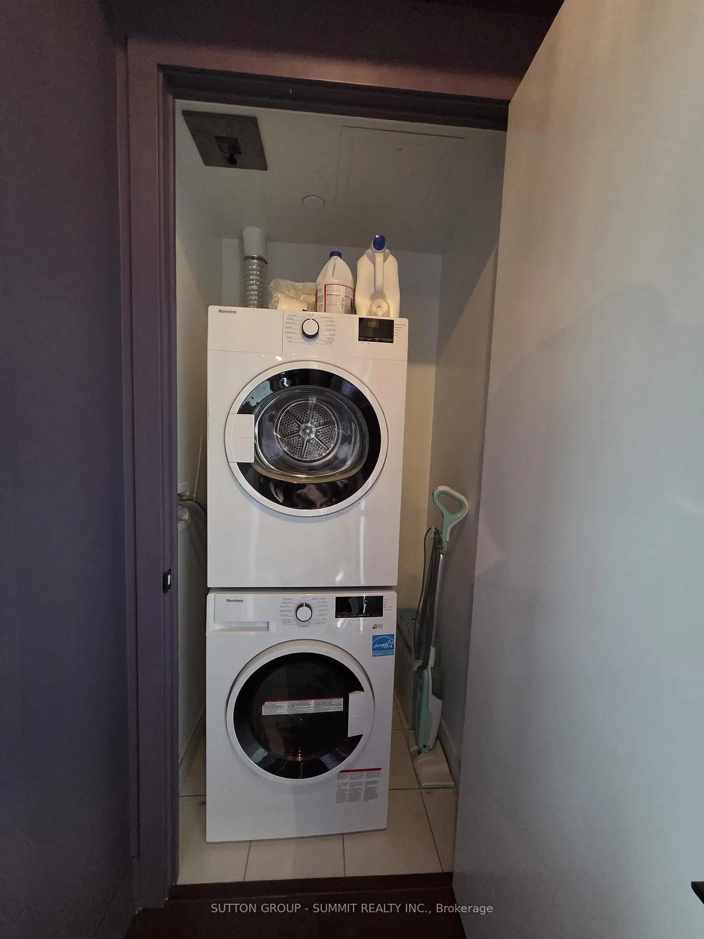 Photo 14 of Unit 209, 2450 Old Bronte Road, Oakville, Westmount — HOMEH