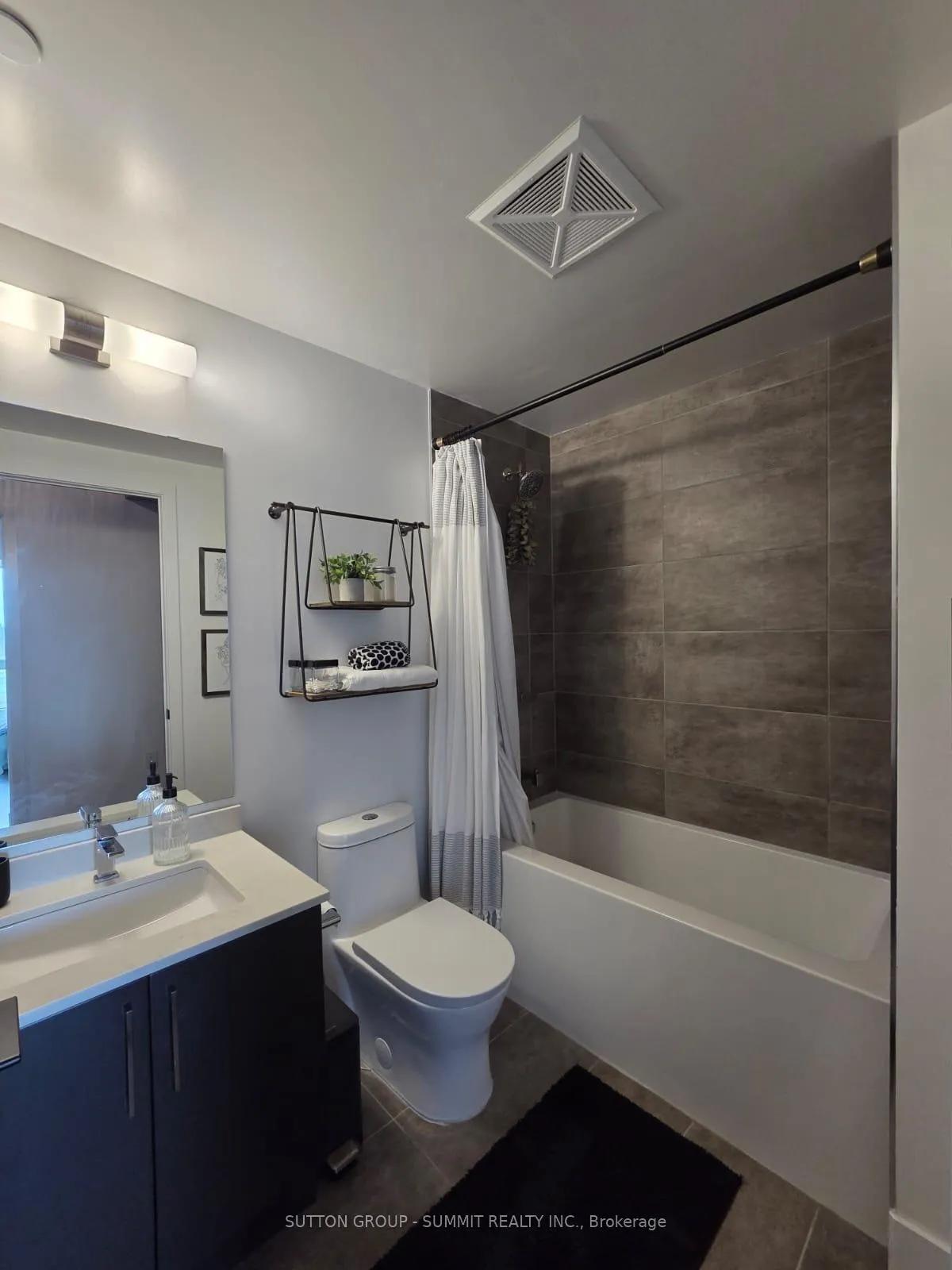 Photo 15 of Unit 209, 2450 Old Bronte Road, Oakville, Westmount — HOMEH