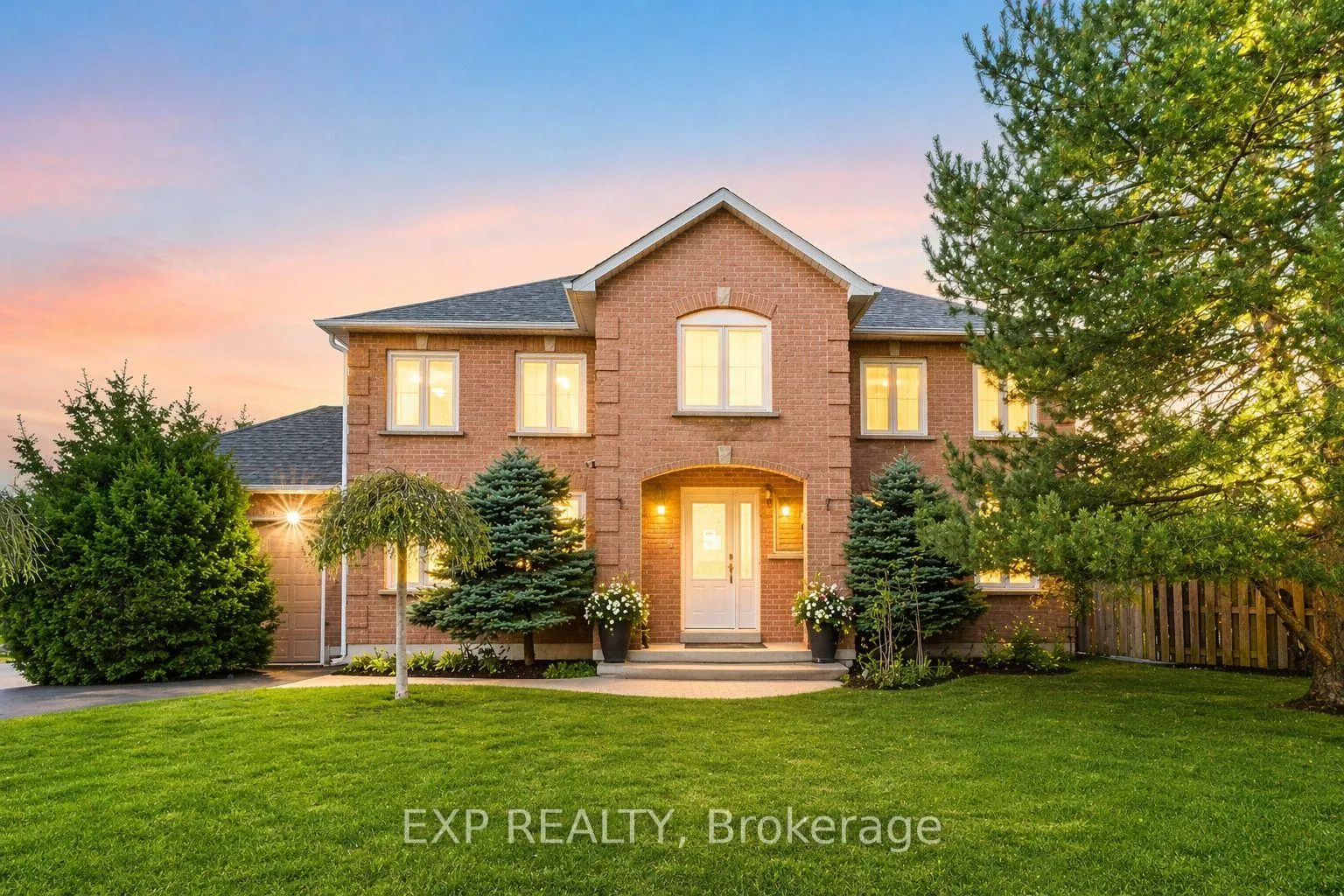 Front of 109 Samantha Circle