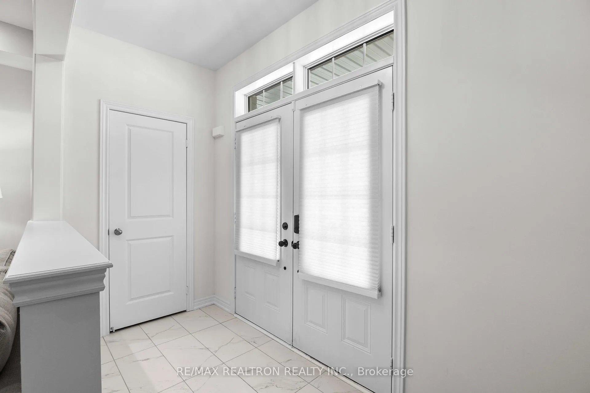 Photo 4 of 241 Chippewa Avenue, Shelburne — HOMEH