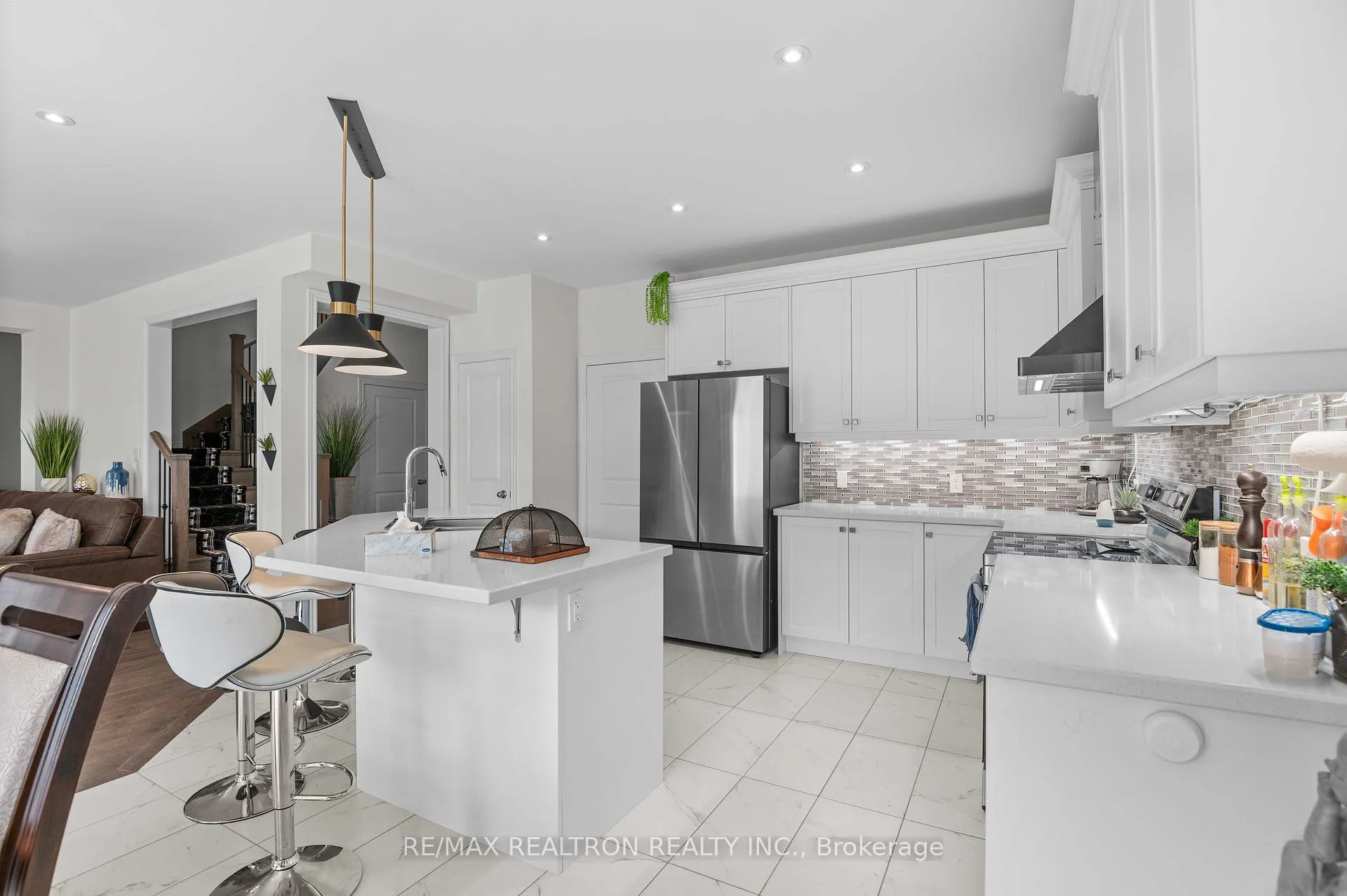 Photo 19 of 241 Chippewa Avenue, Shelburne — HOMEH